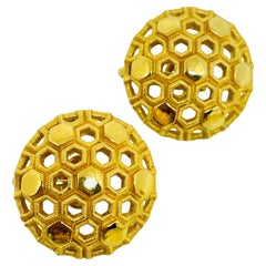 TRIFARI Krone Vintage signiert Gold Ton geometrische Designer Clip auf Ohrringe