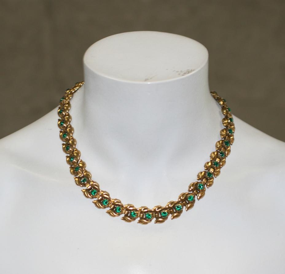 Retro Trifari Eugenie Faux Emerald Leaf Necklace For Sale