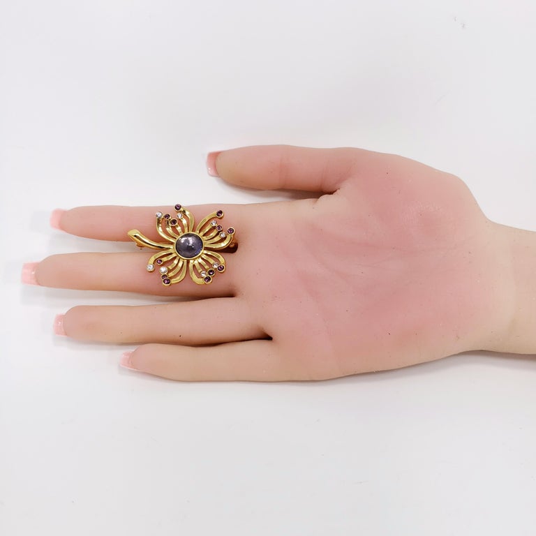 Trifari Gold Flower Pin Brooch with Amethyst Crystals and Cabochon In Excellent Condition For Sale In Milford, DE