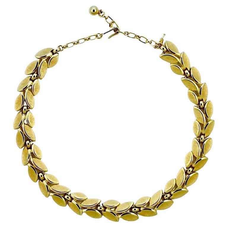 Trifari Gold Plated Brushed and Shiny Leaves Link Necklace circa 1960s For Sale