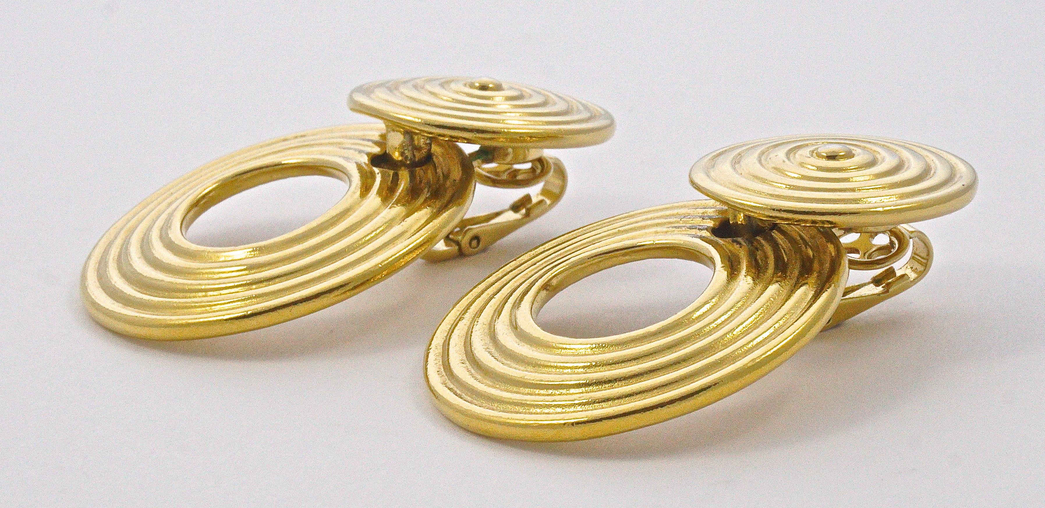 trifari earrings clip on