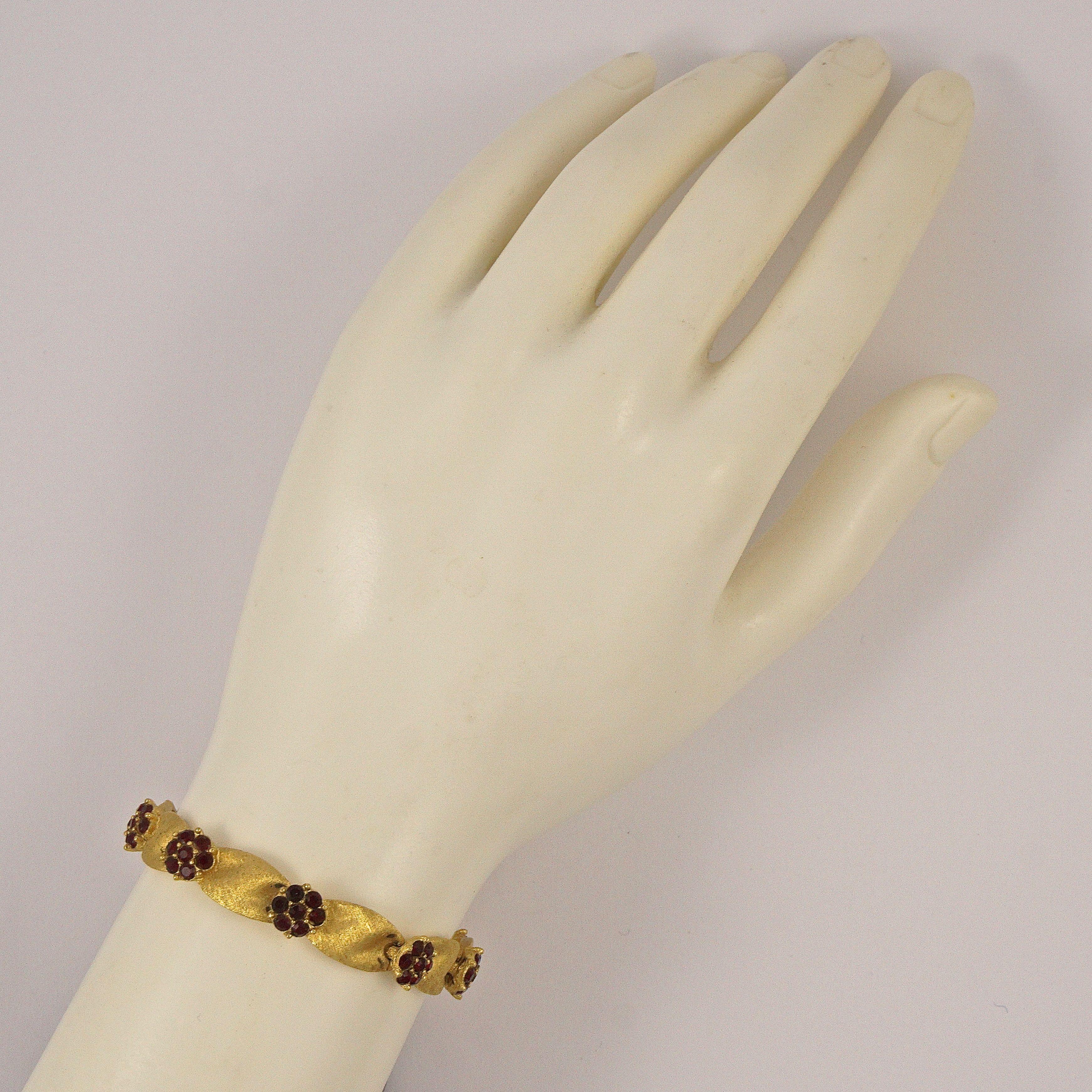 Trifari Gold Plated July Birthday Ruby Rhinestone Ribbon Link Bracelet 2
