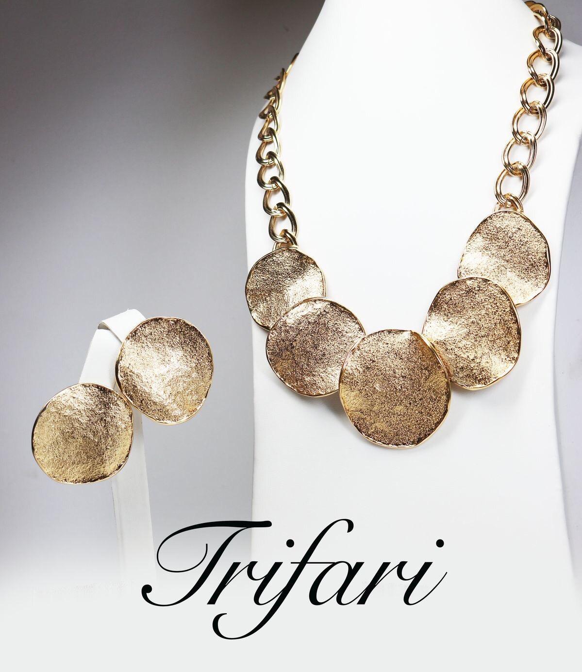 Trifari Necklace and Earring Demi Parure im Angebot 3