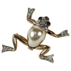 Trifari Pearl Belly Mini Frog, Alfred Phillipe