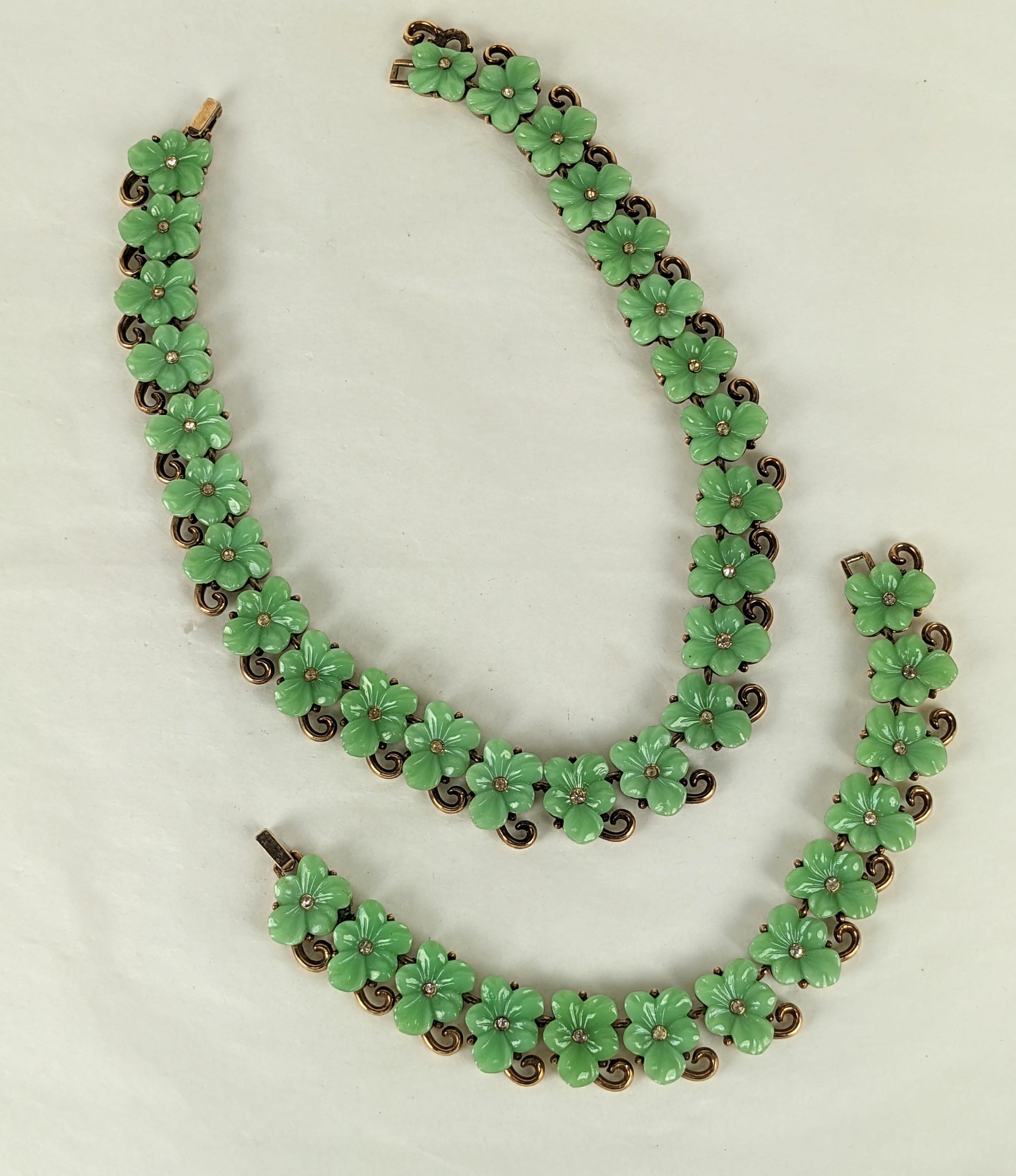 Trifari Retro Jade Pansy Suite In Good Condition For Sale In New York, NY
