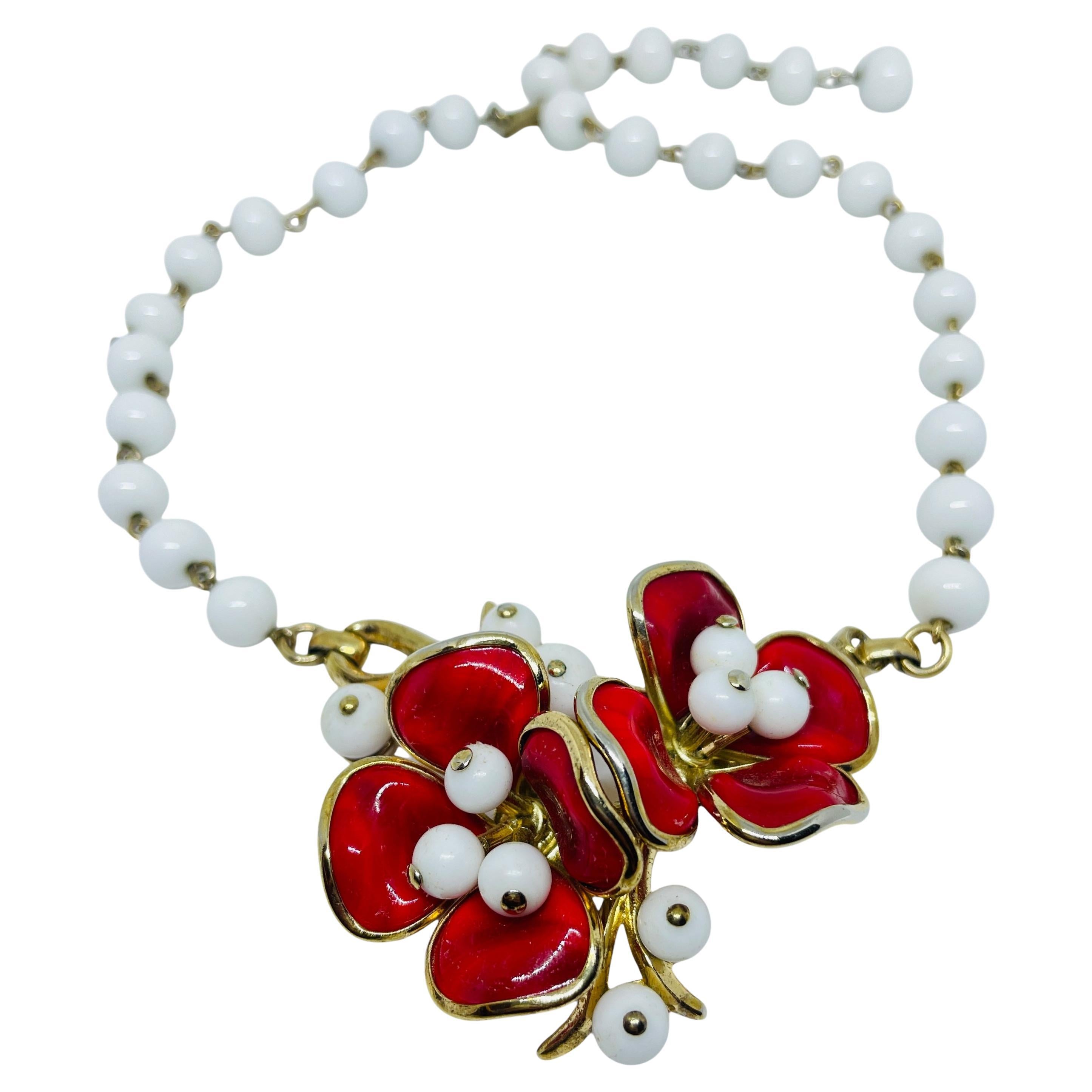 TRIFARI - Collier de créateur en verre coulé avec fleurs en perles, signé