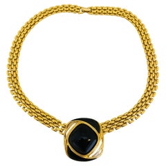 Collares colgantes
