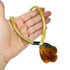 TRIFARI signed vintage gold tone omega chain resin enamel designer necklace