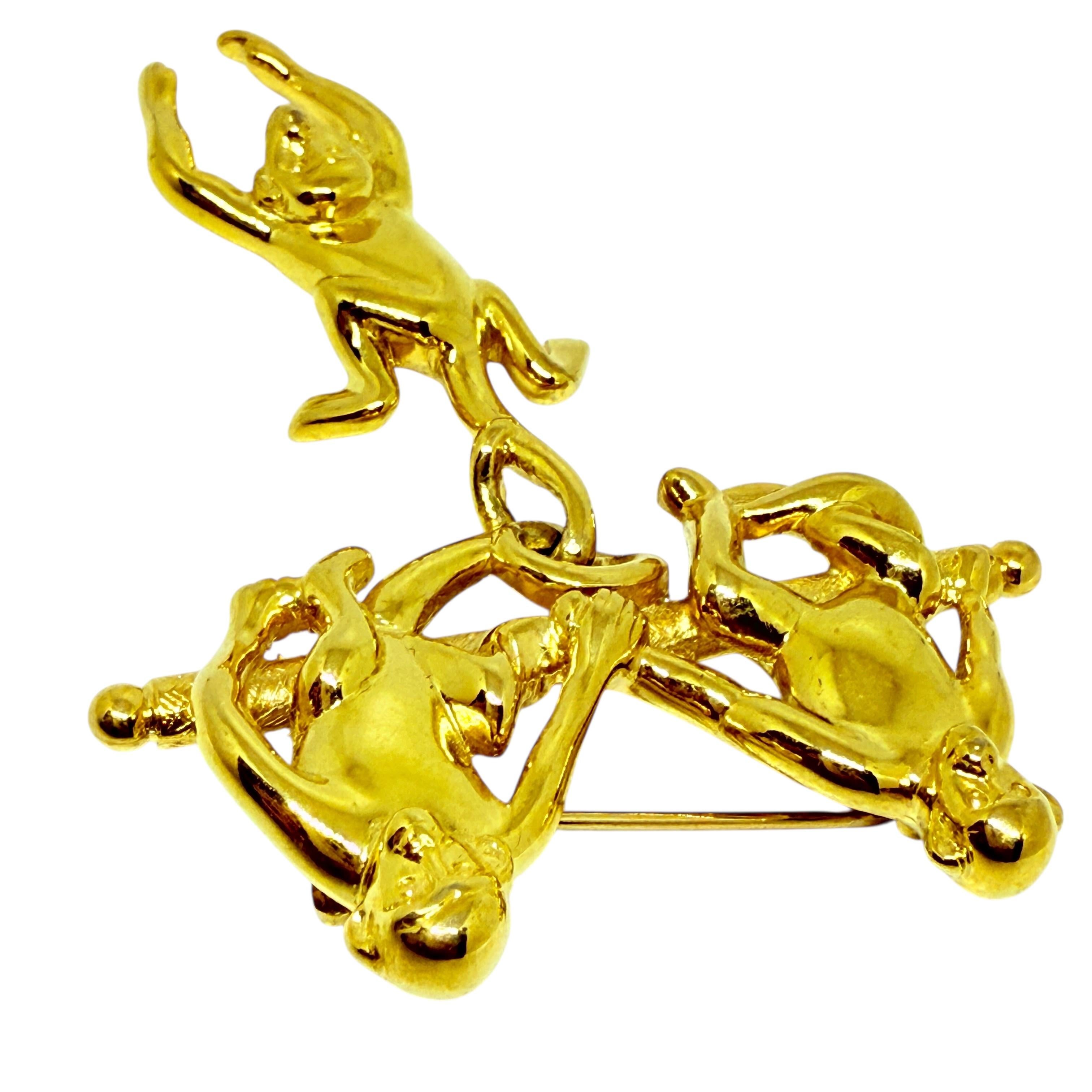 Women's or Men's TRIFARI signed vintage gold tone three monkeys designer brooch For Sale