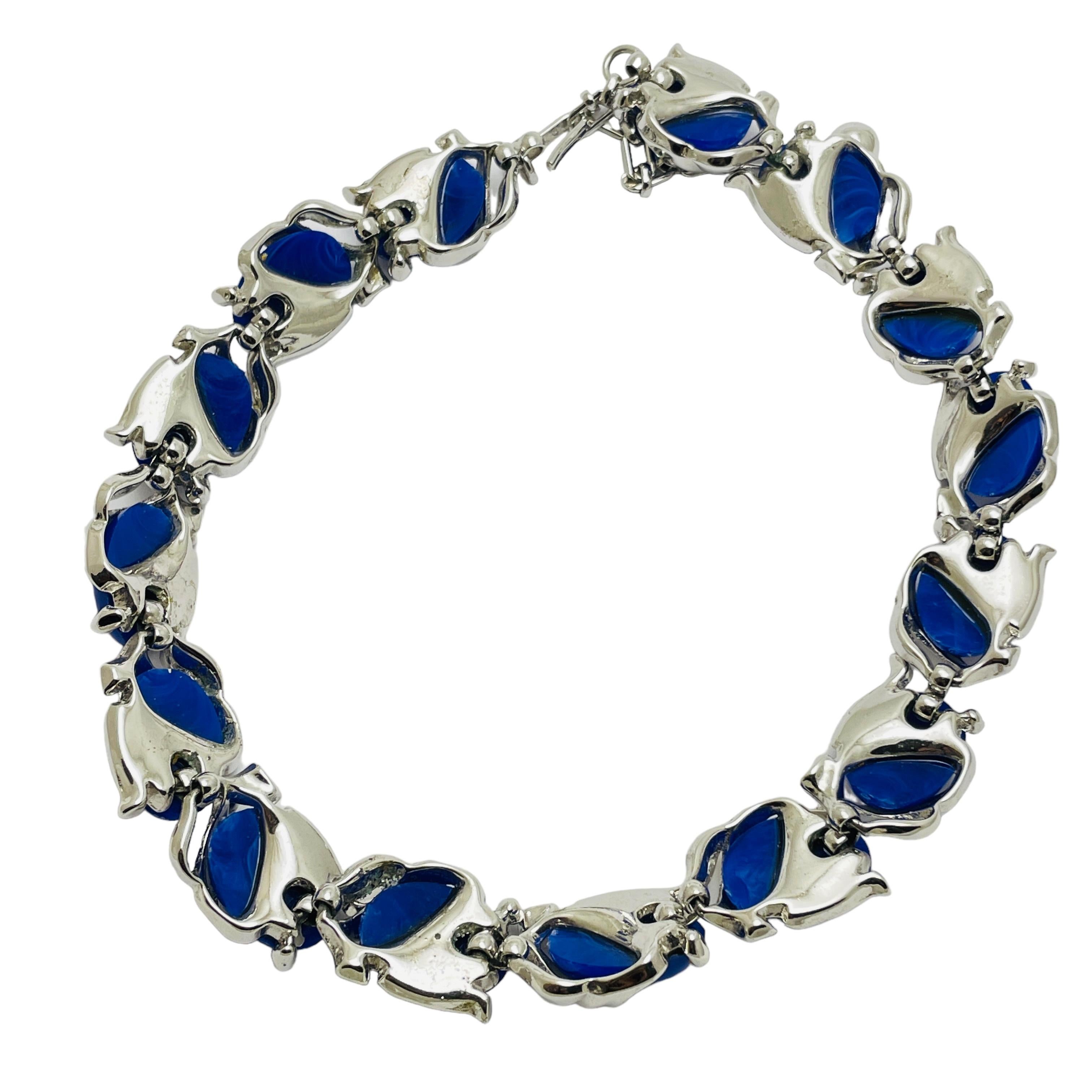Women's TRIFARI signed vintage silver blue lucite designer necklace