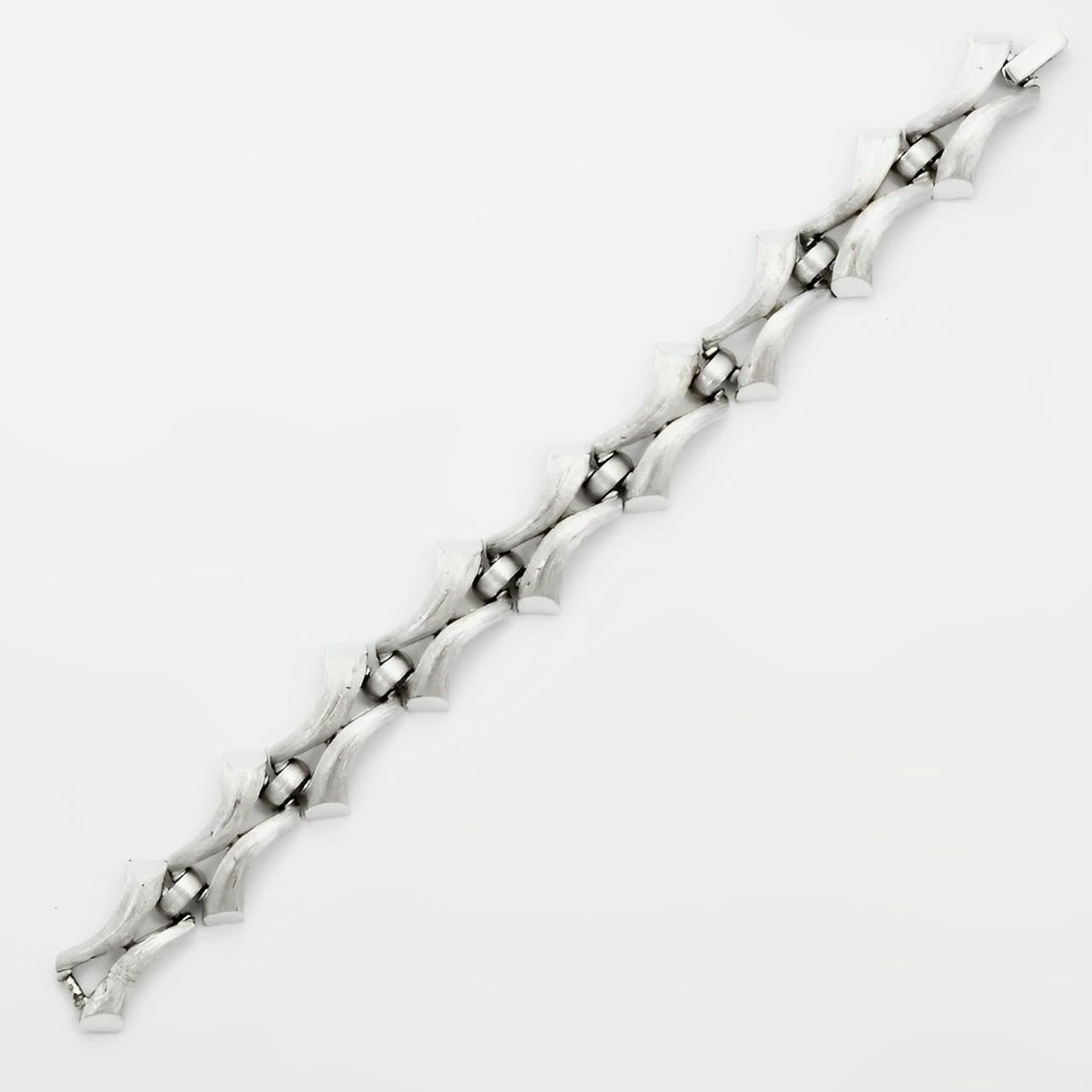 Trifari hotsell silver bracelet