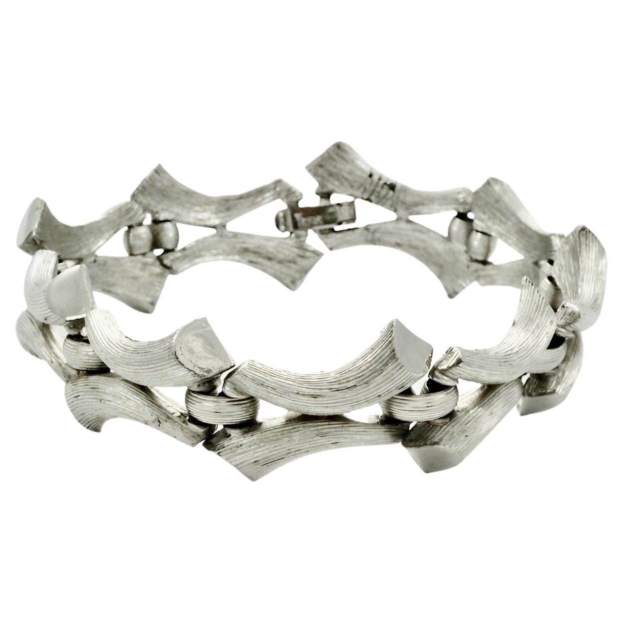 Trifari Silver Plated Brushed and Shiny Abstract Link Bracelet circa 1960s For Sale