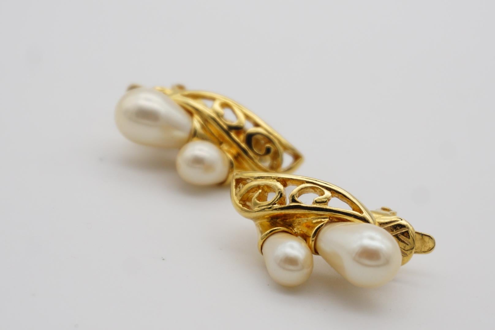 Trifari Vintage 1980s Lily Flower Leaf Pearls Openwork Hollow Clip Gold Earrings 4