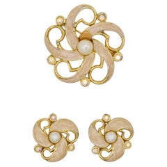 Trifari Vintage 1980s Pink Flower Pearls Aurora Crystals Set Earrings Brooch
