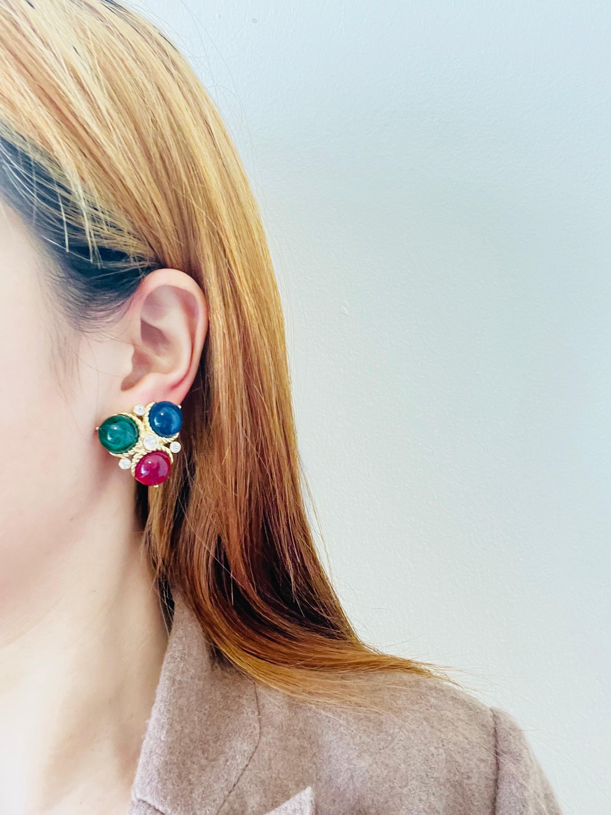 Trifari Vintage 1980s Ruby Sapphire Emerald Triangle Trio Ball Crystals Earrings For Sale 1
