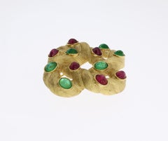 Trifari Vintage Brooch