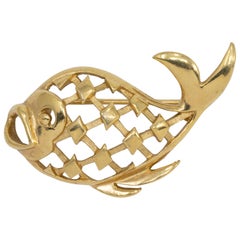 Trifari Vintage Gold Fish Nautical Pin Brooch