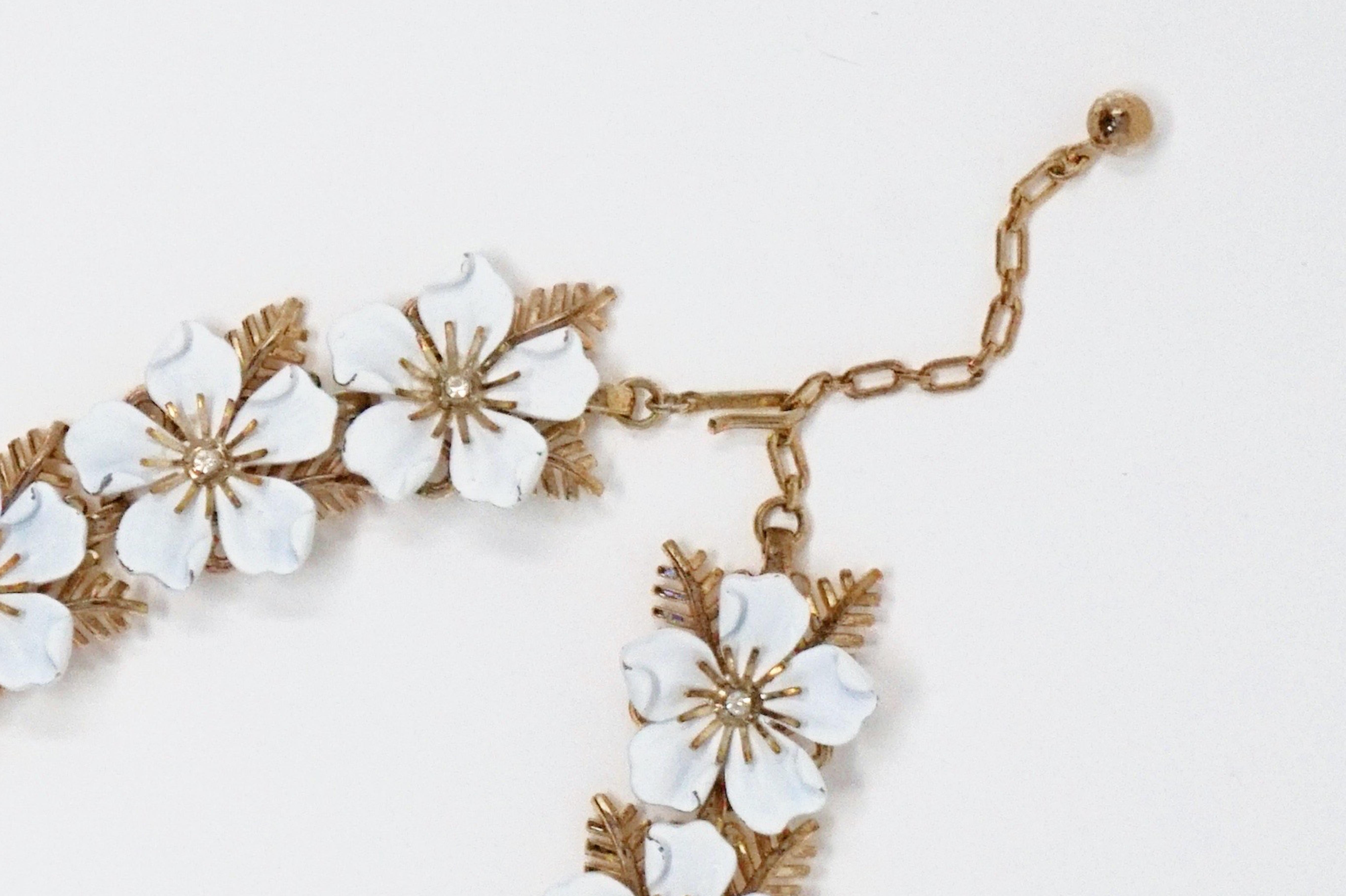 Trifari White Enamel Flower Choker Necklace, circa 1960s 1