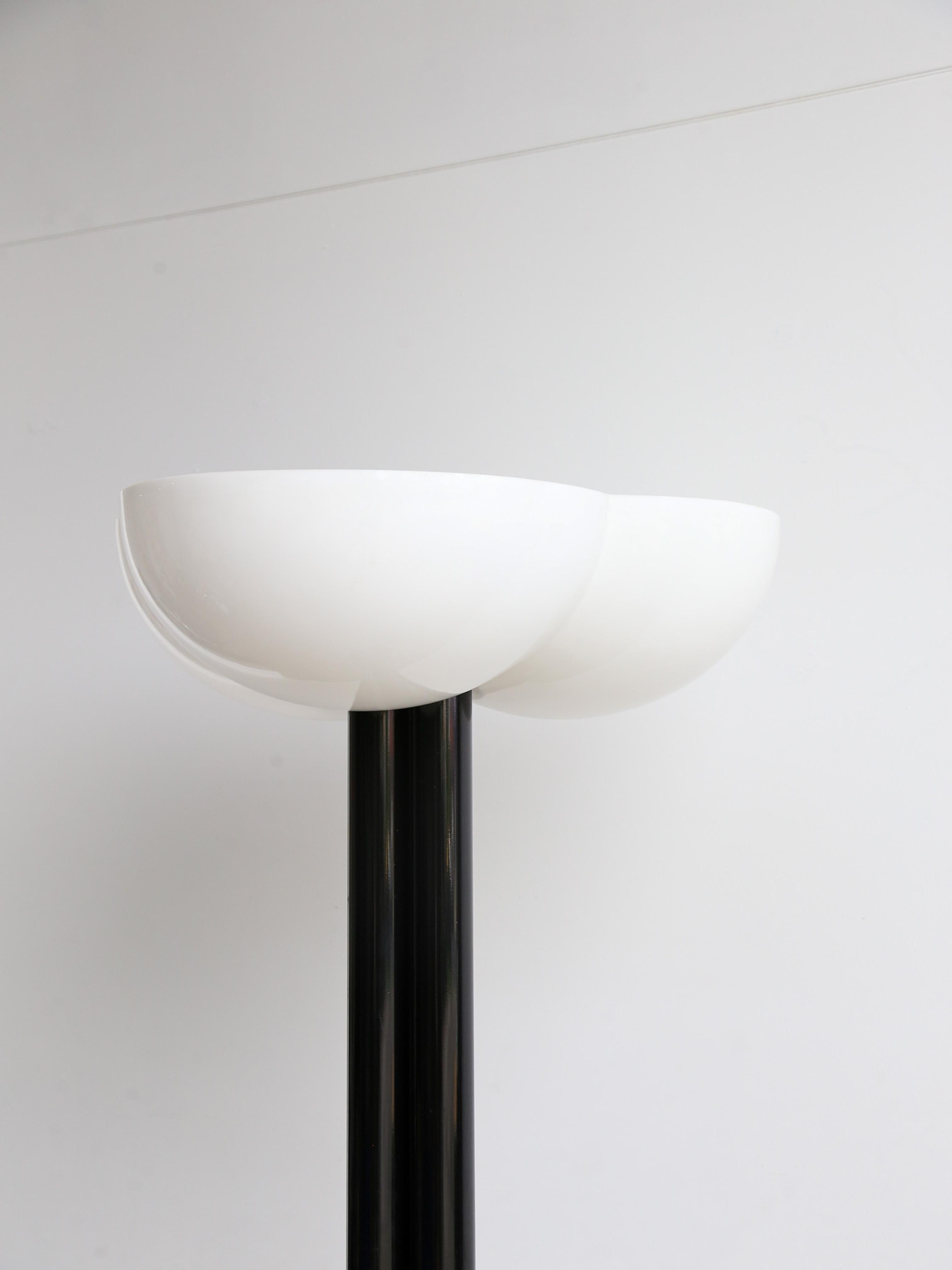 Italian Trifoglio Floor Lamp by Sergio Asti for Bilumen For Sale