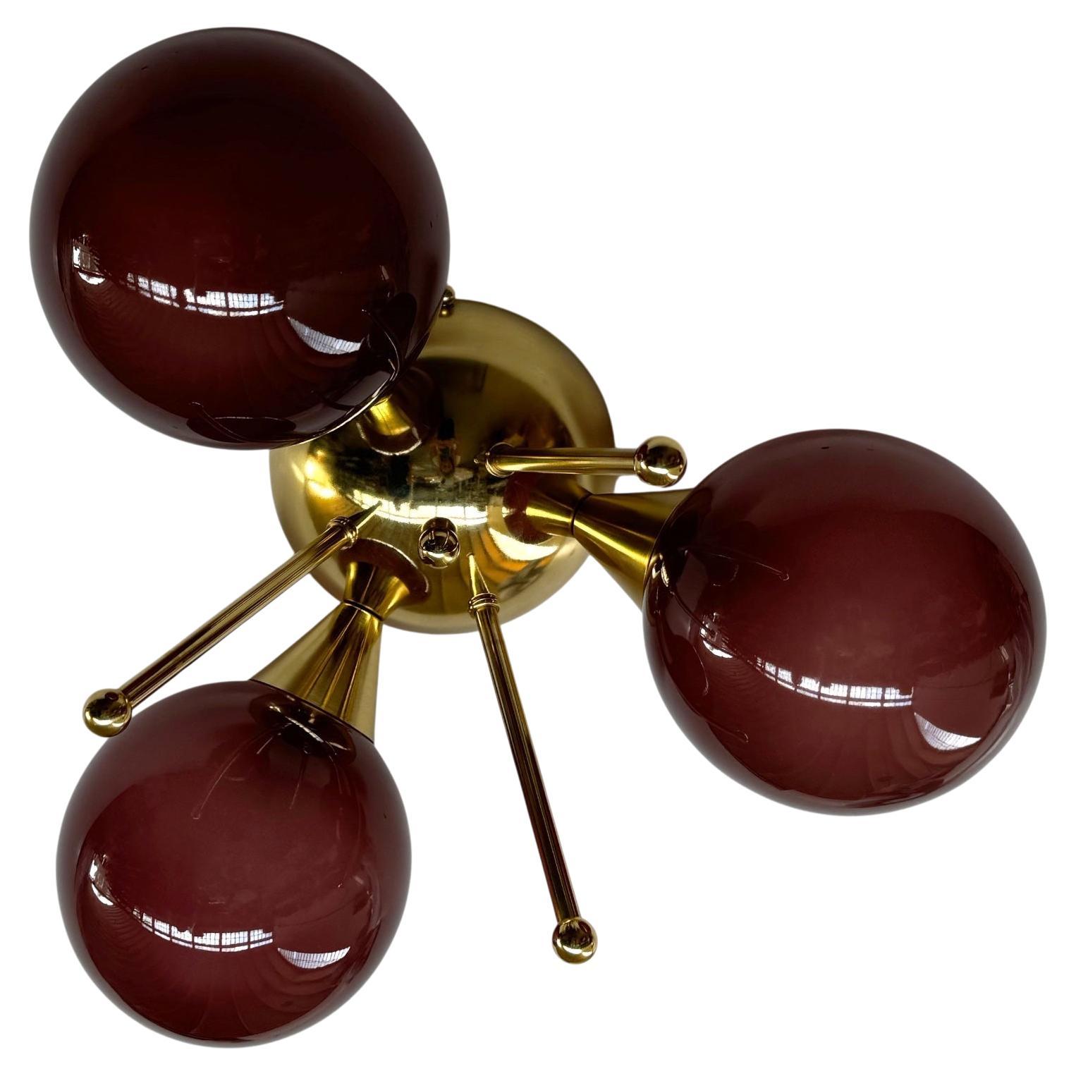 Plafoniera a globo Trifoglio di FABIO LTD