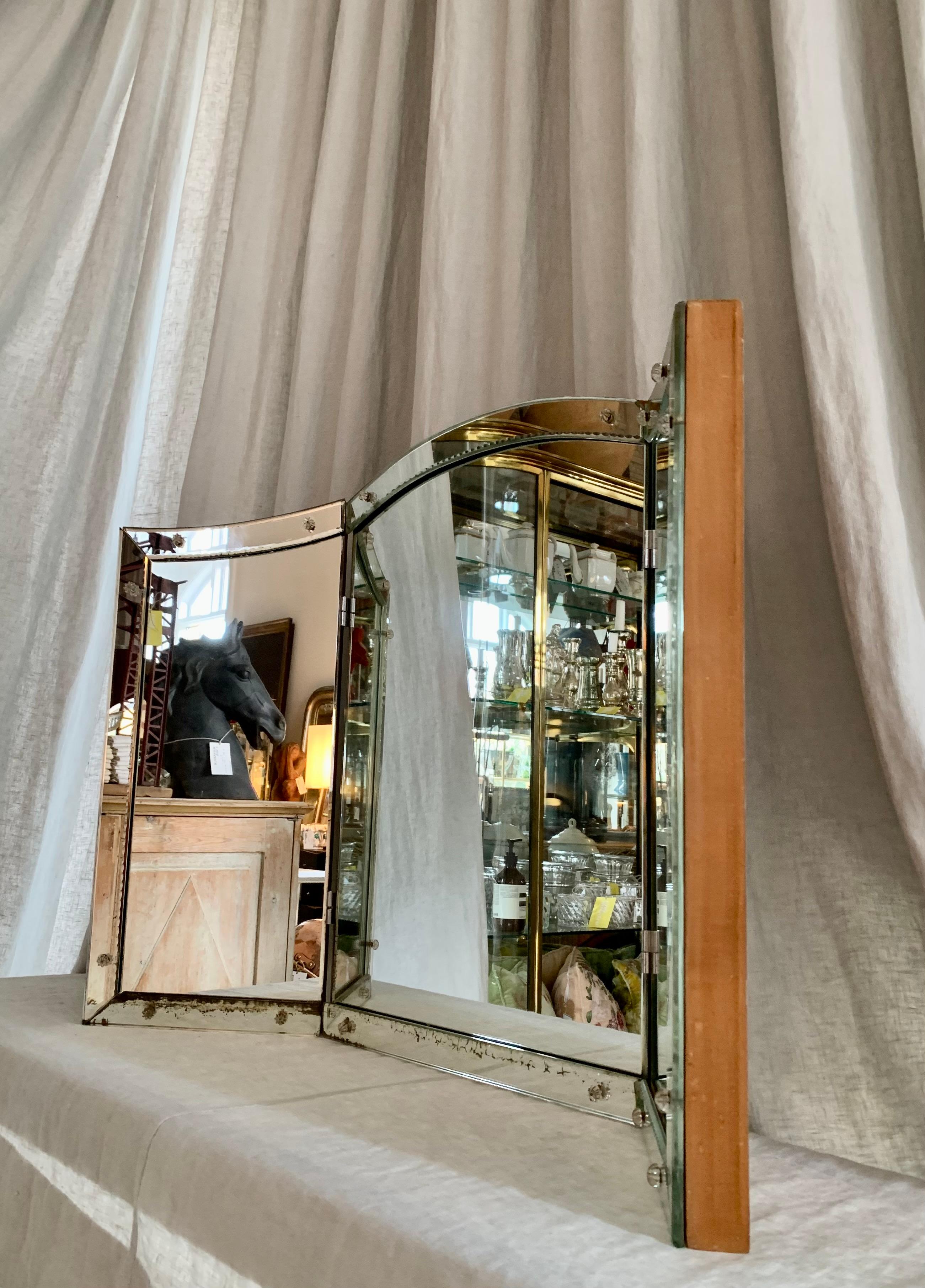 Dreifacher venezianischer Vanity-Spiegel - Triptyque im Angebot 7