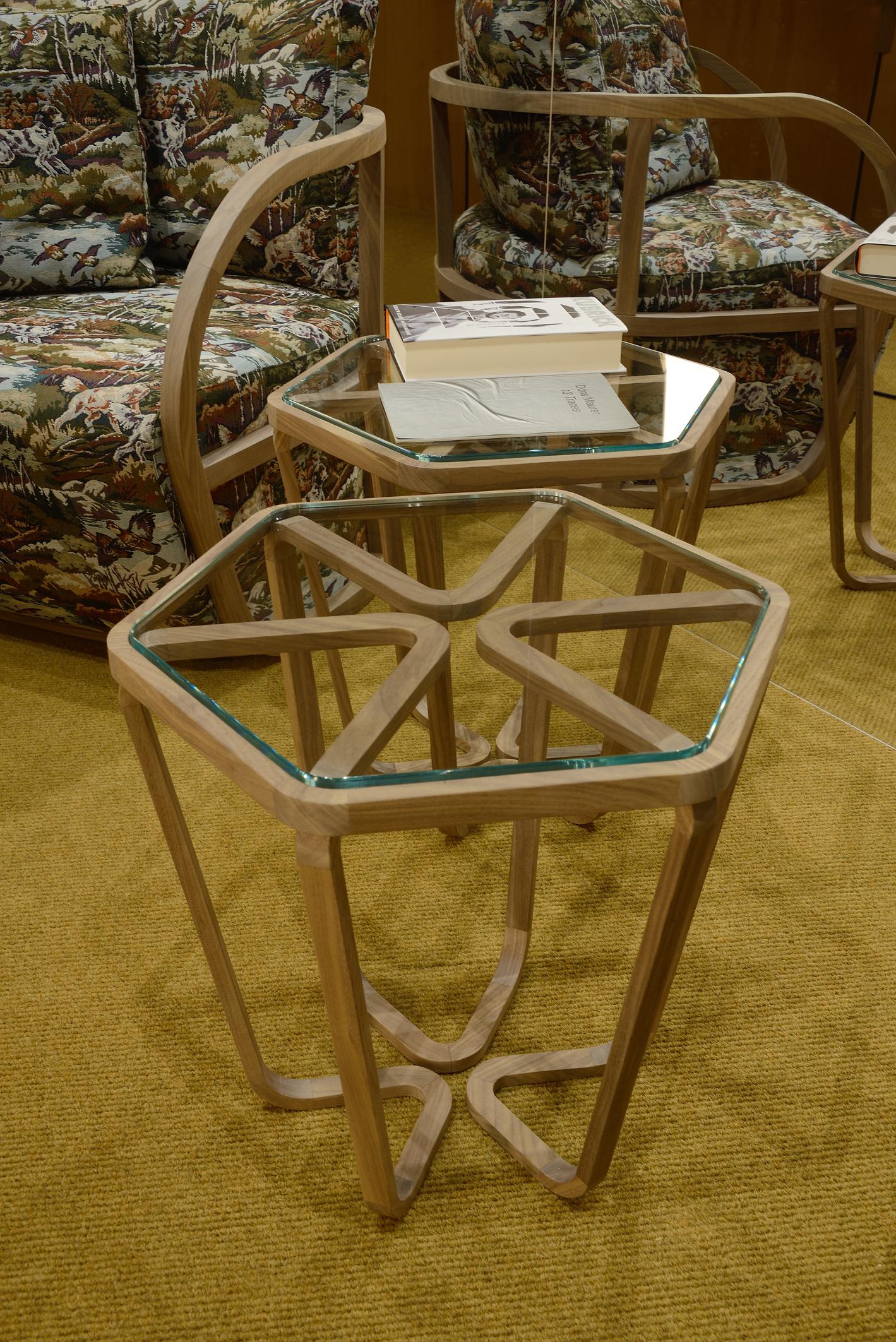 Hand-Carved Trifolio Shamrock Side Table in Walnut and Glass Top For Sale