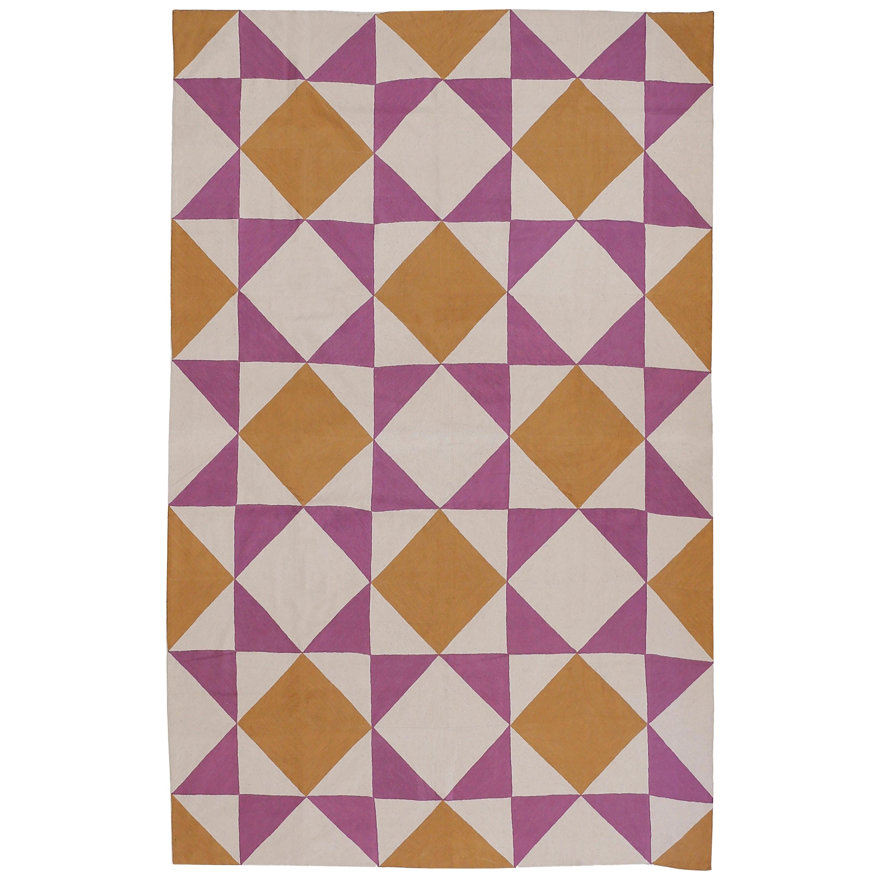 Alfombra de punto de cadeneta de lana de cachemira Trigono Diseñada por Barbara Frua