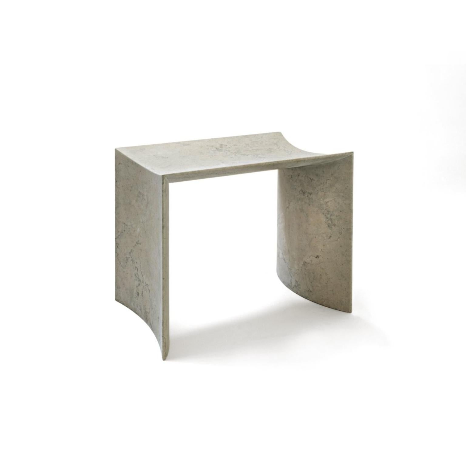 Panca media Trilite in marmo Verde Lepanto di Bufalini Marmi in vendita 2