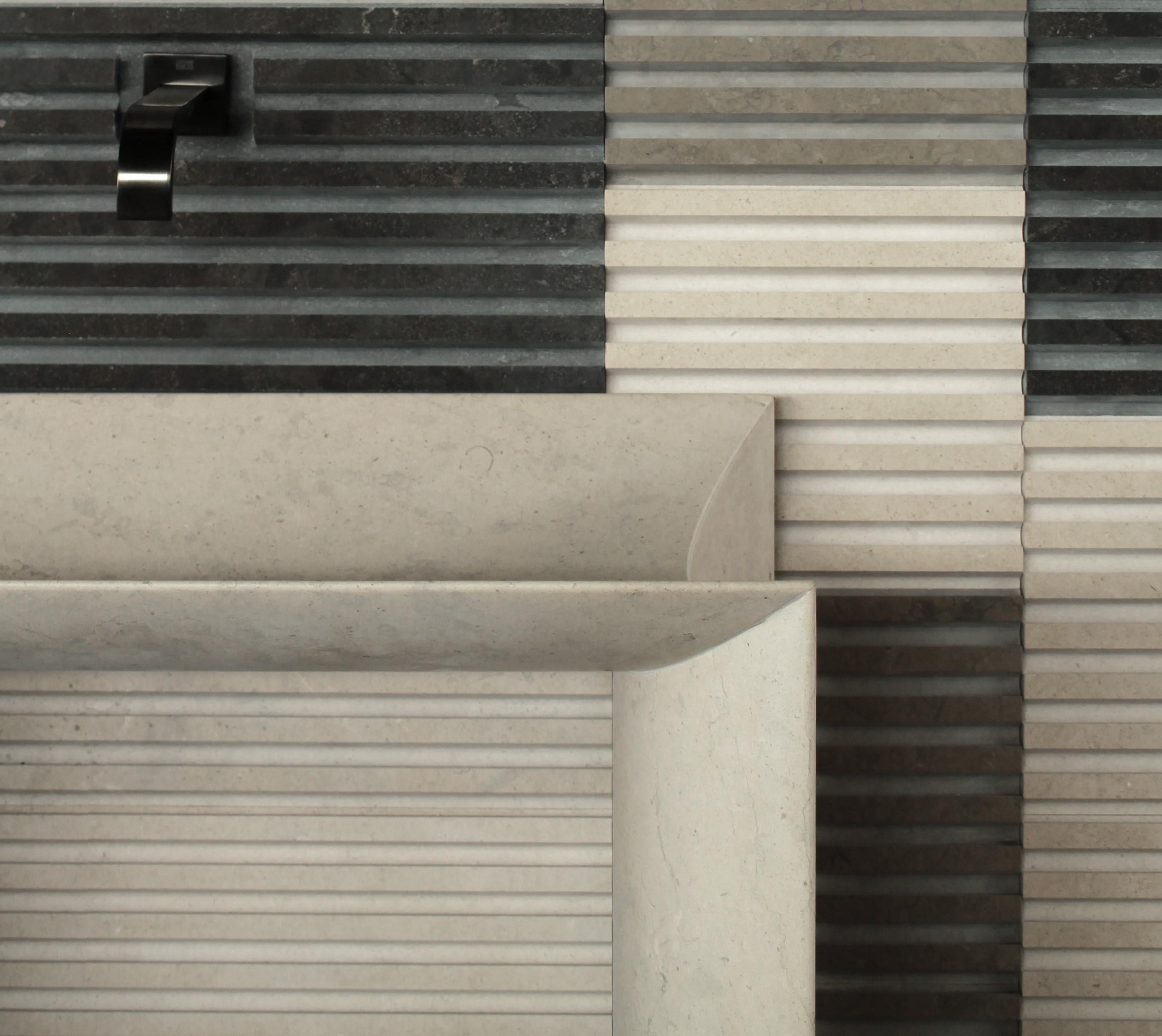 Waschtisch Trilite aus weißem Carrara-Marmor von Bufalini Marmi (Italienisch) im Angebot