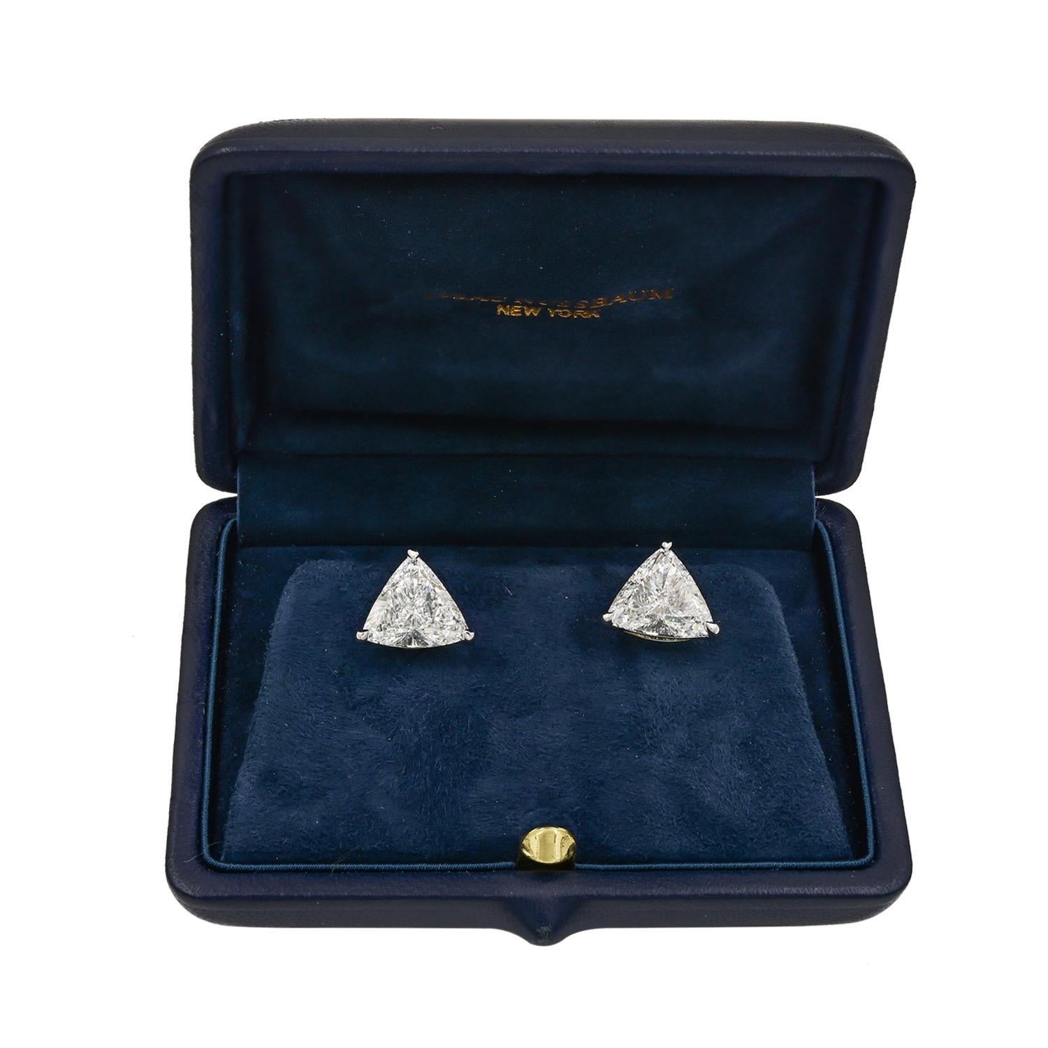 Clous d'oreilles en diamant trillant 3,44 -3,14 carats  en vente