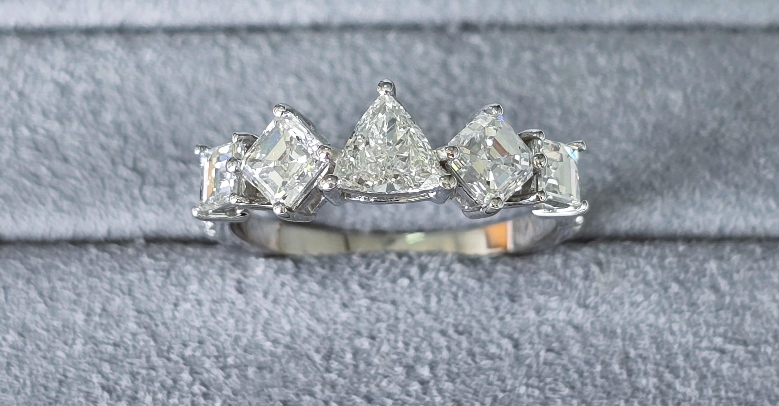 Trilliant Shape diamond Ring For Sale 2