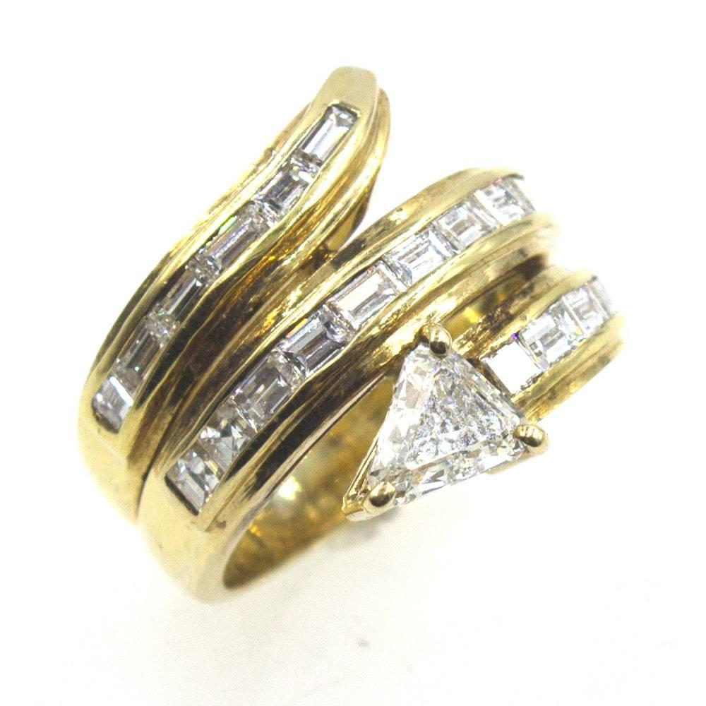 Baguette Cut Trillion and Baguette Diamond 18 Karat Yellow Gold Snake Ring