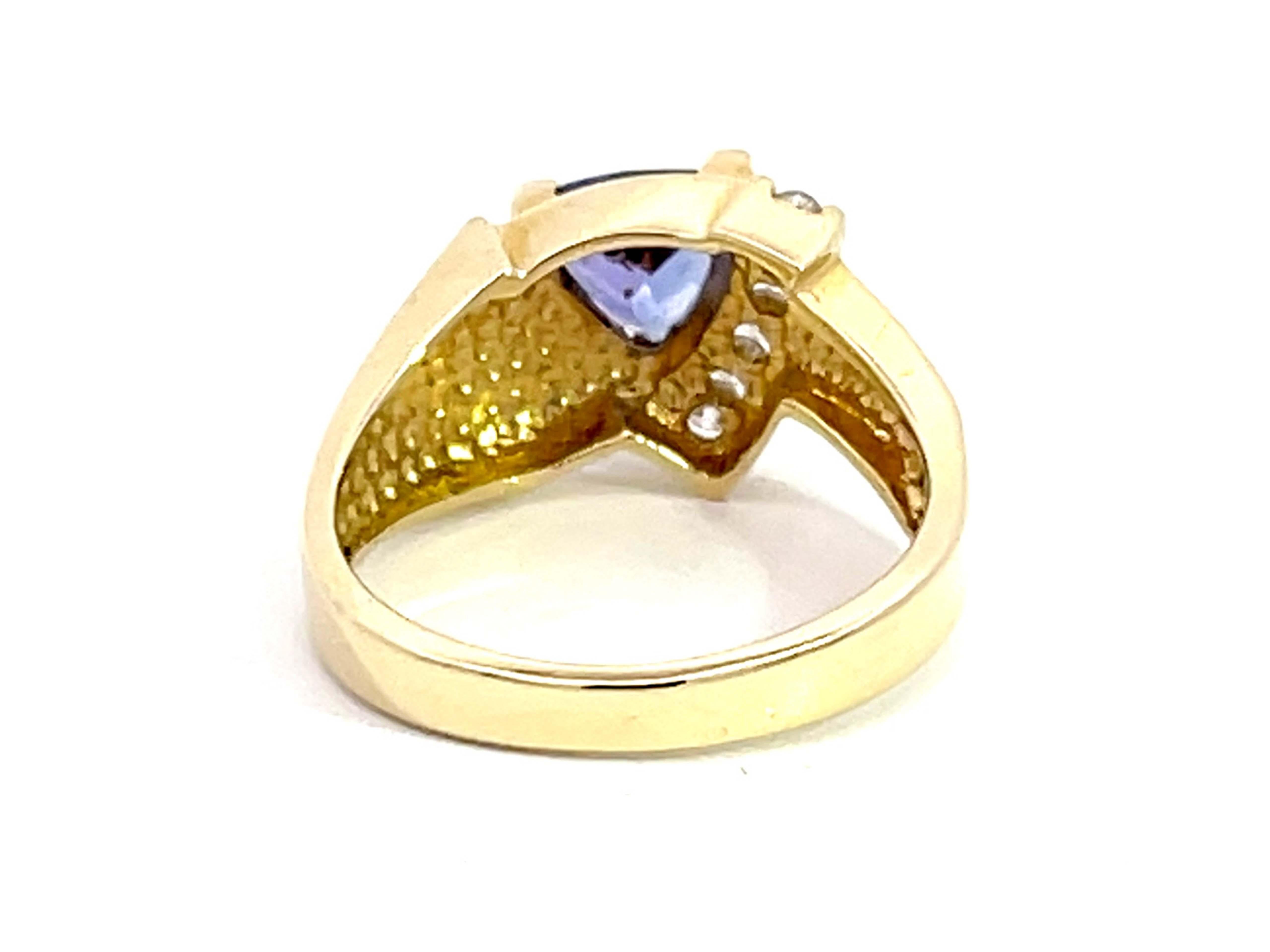 Trillion Blue Purple Tanzanite and 5 Diamond Ring in 14k Yellow Gold For Sale 1