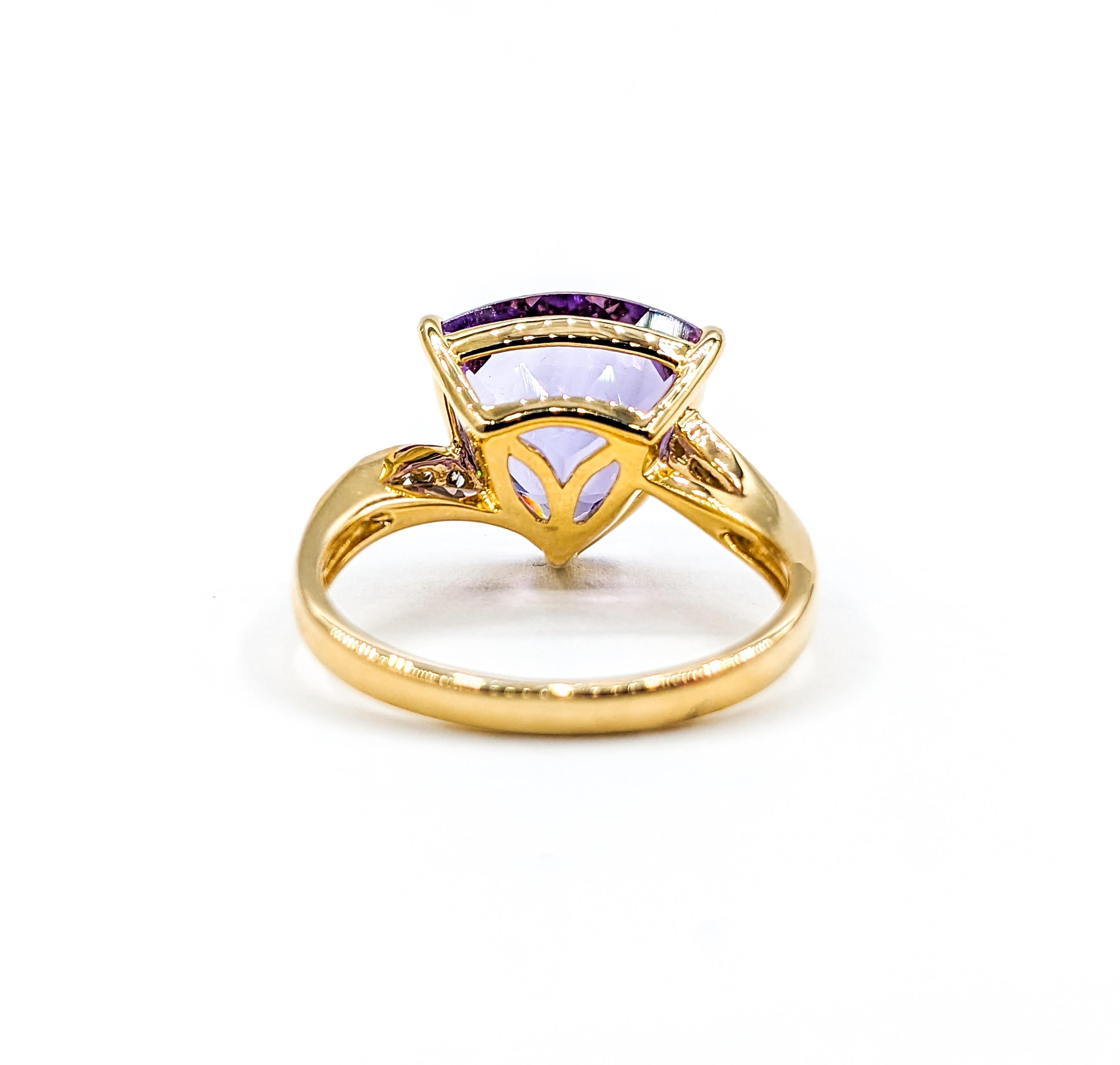 Trillion Cut Amethyst & Diamond Ring in 14K Gold For Sale 4