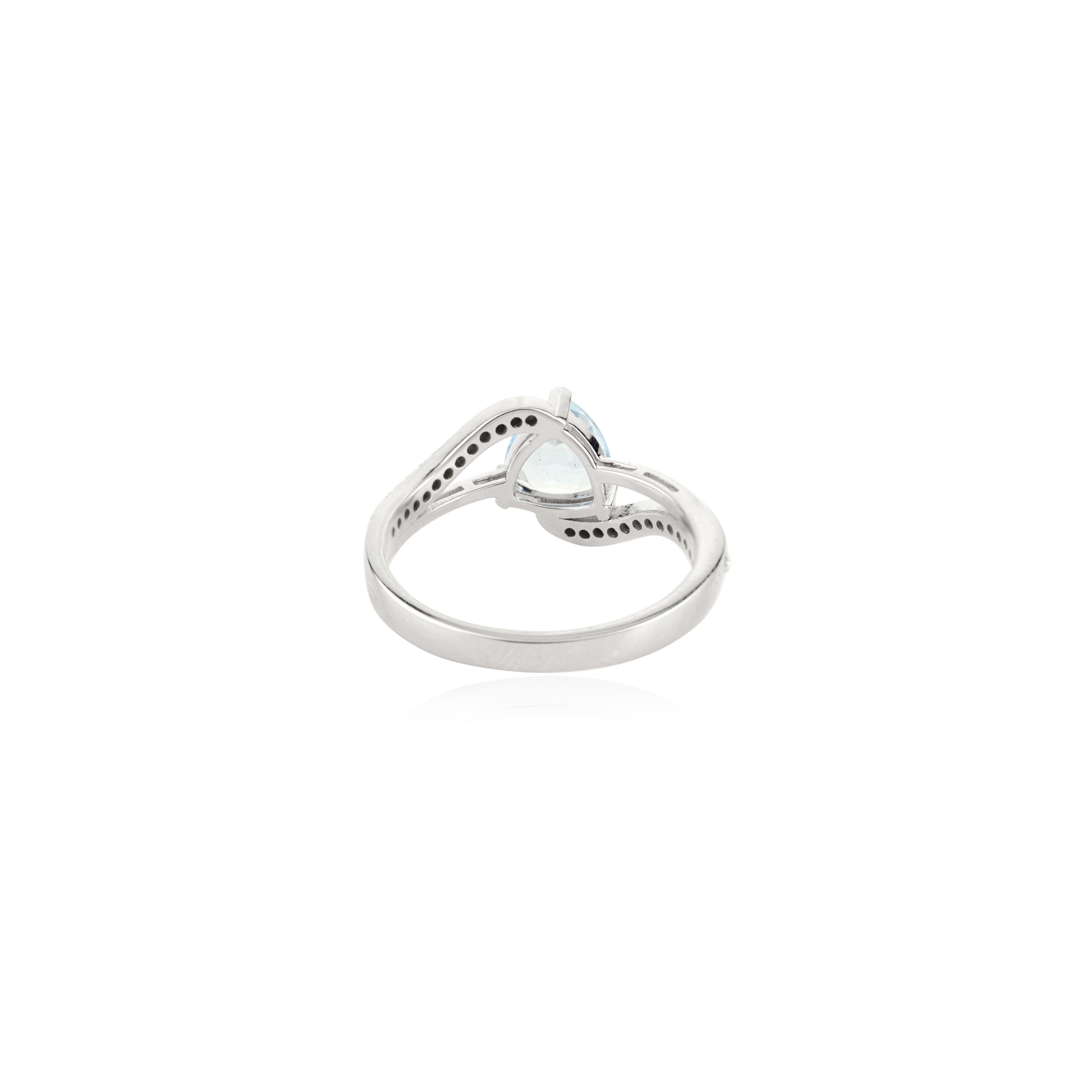 For Sale:  Trillion-Cut Aquamarine & Diamond Wave Ring in 18K White Gold Graduation Gift 8