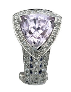 Orecchini Omega Back con diamanti e zaffiro in oro bianco 14K con Kunzite taglio Trillion