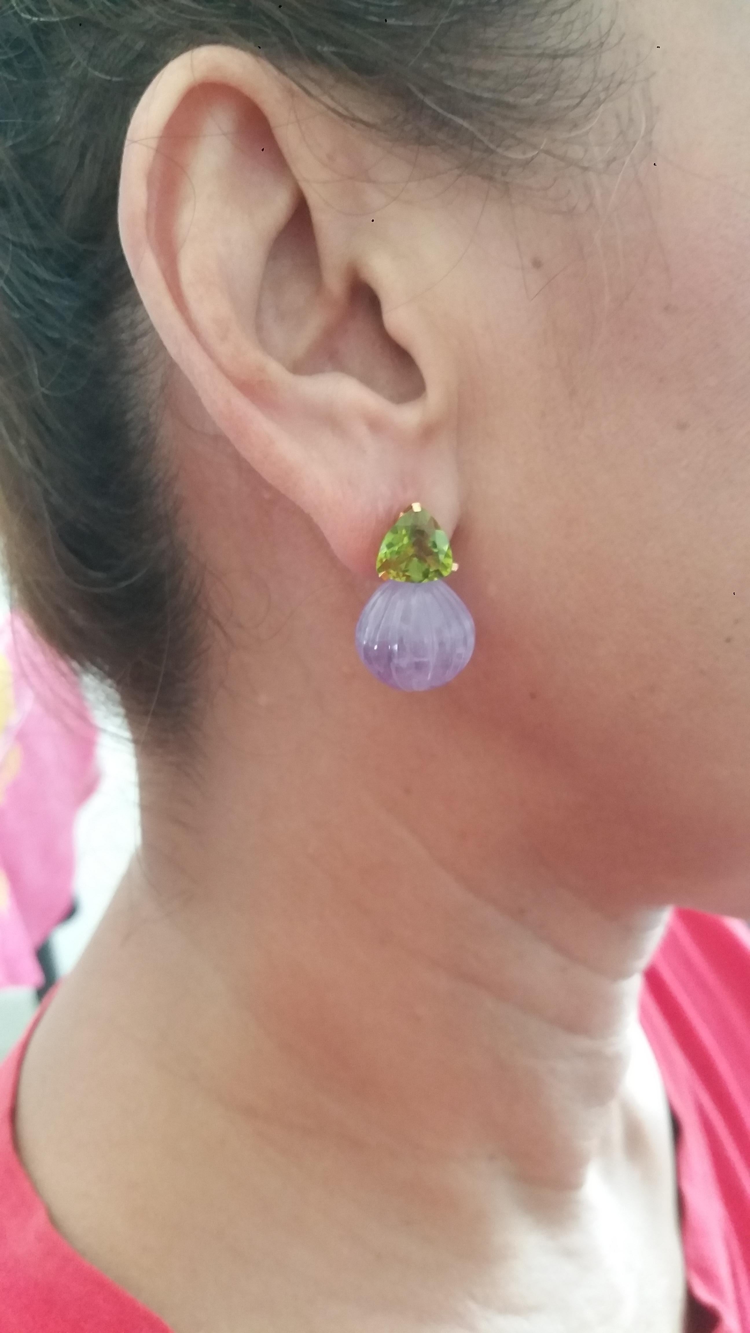 Trillion Cut Peridots Amethyst Carved Round Drops 14 Karat Yellow Gold Earrings For Sale 11