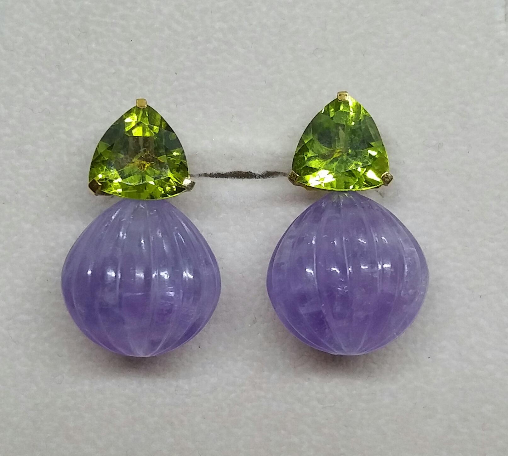 Women's Trillion Cut Peridots Amethyst Carved Round Drops 14 Karat Yellow Gold Earrings For Sale