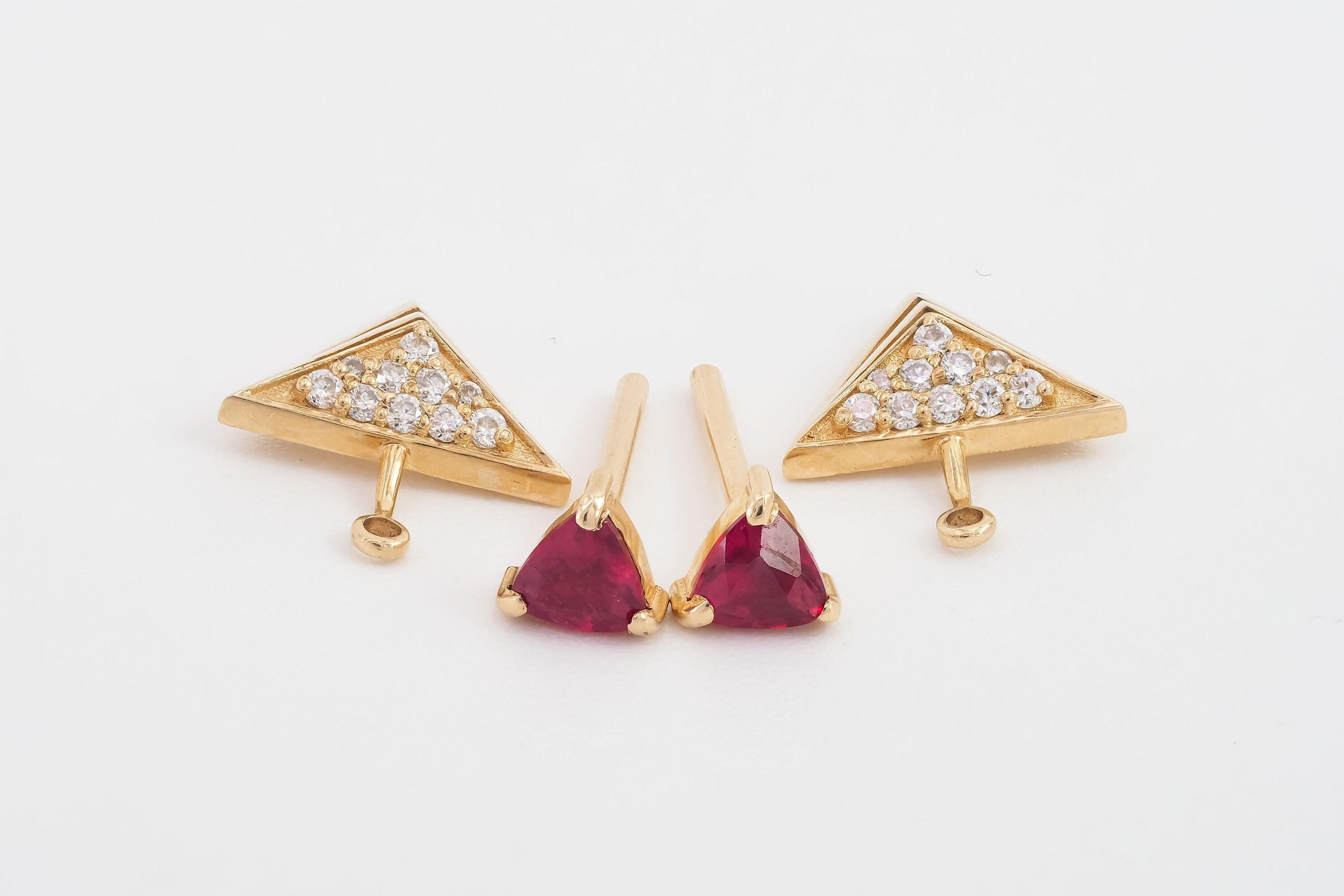 Trillion cut ruby stud earrings For Sale 2