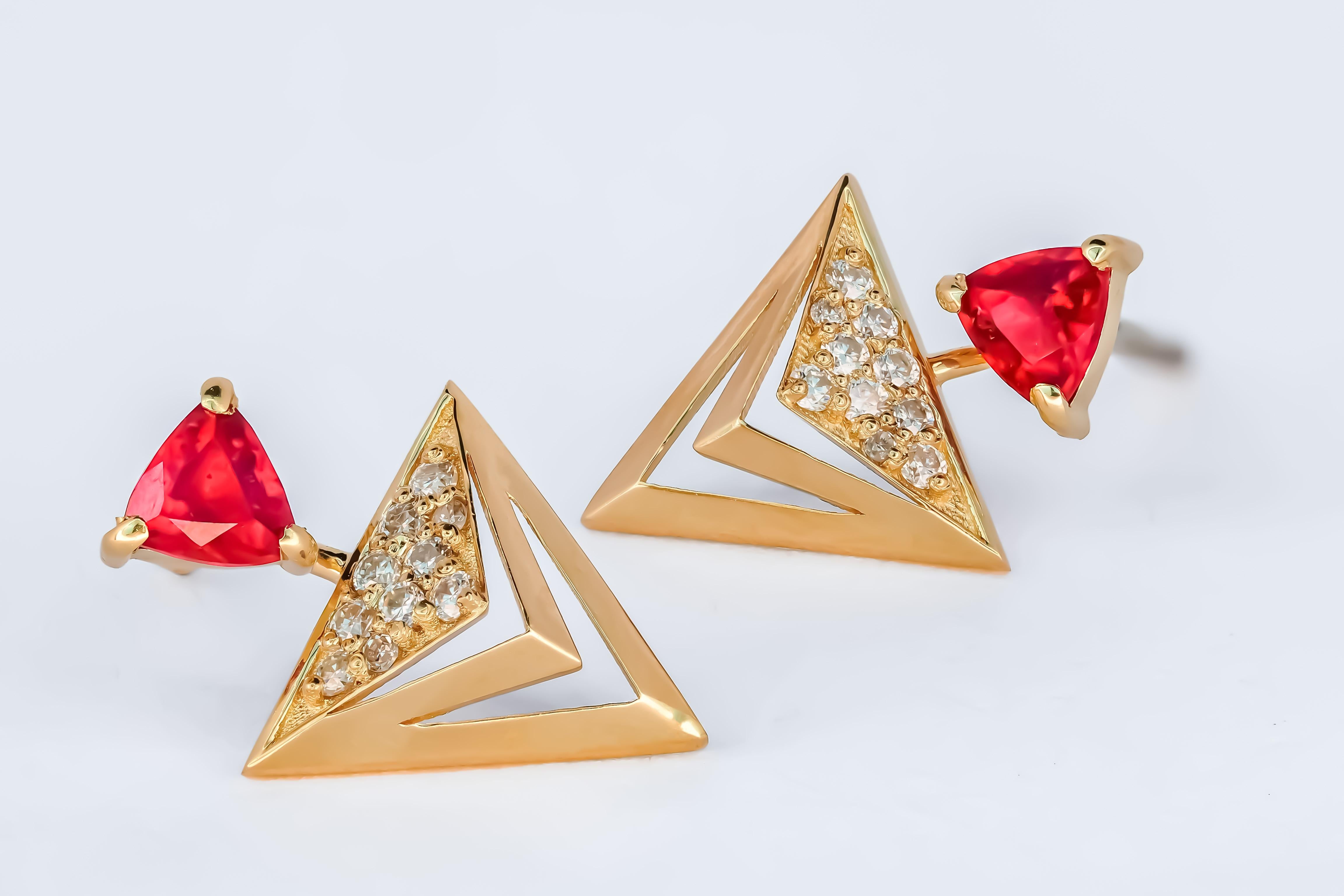 Women's Trillion cut ruby stud earrings in 14k solid gold.  For Sale