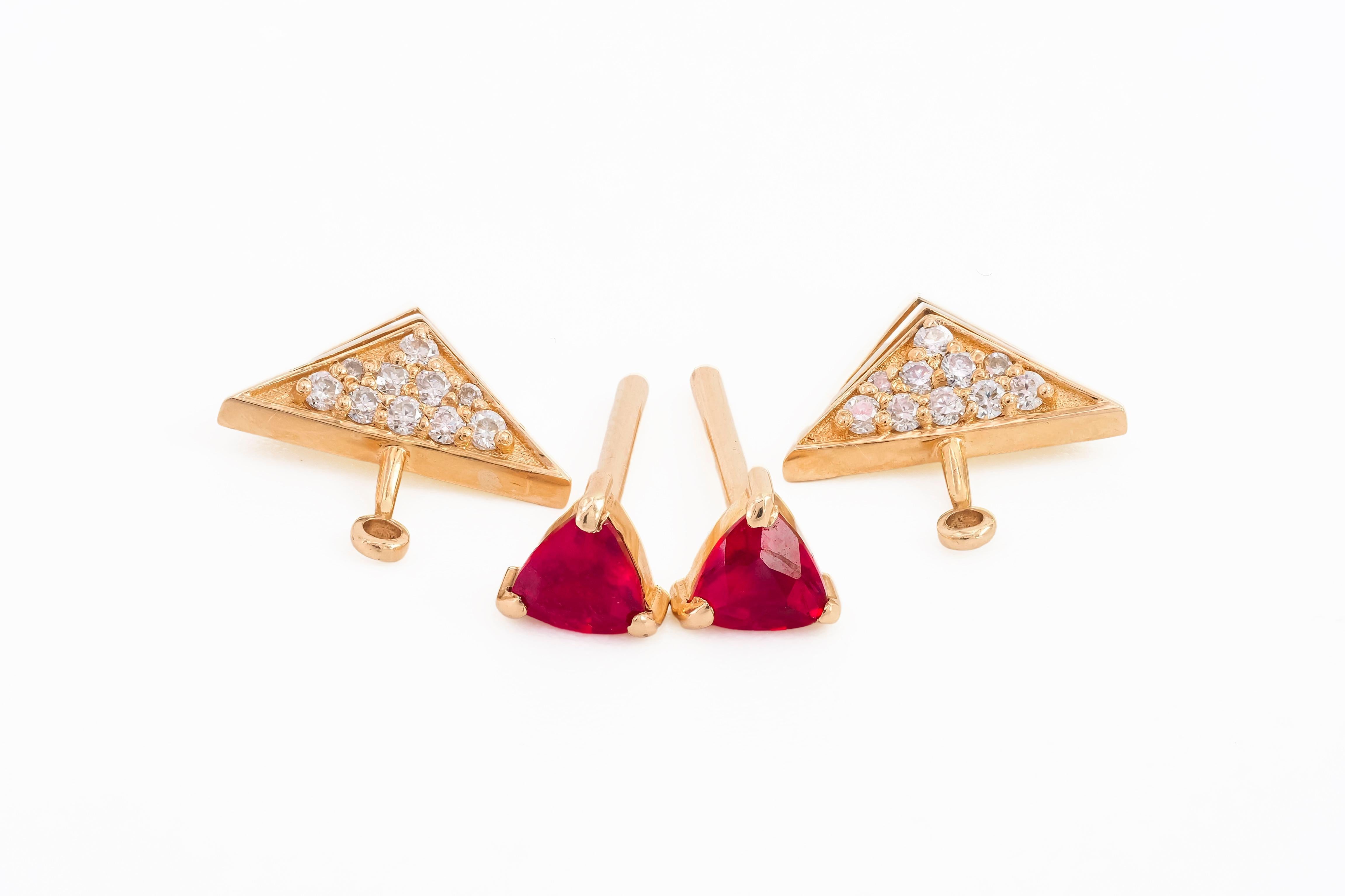 Trillion cut ruby stud earrings in 14k solid gold.  For Sale 2