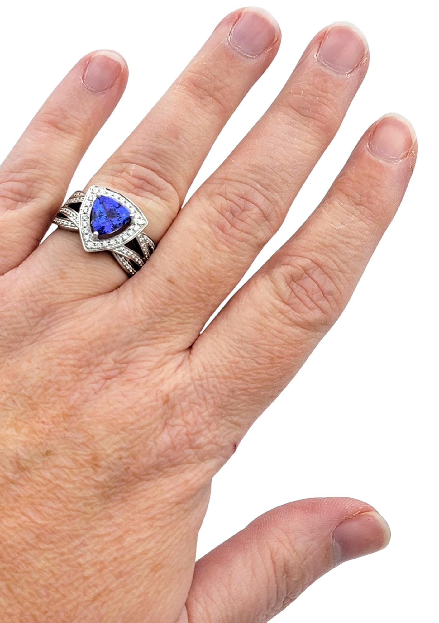 Trillion Cut Tanzanite and Multi-Row Pavé Diamond Band Ring 18 Karat White Gold For Sale 2