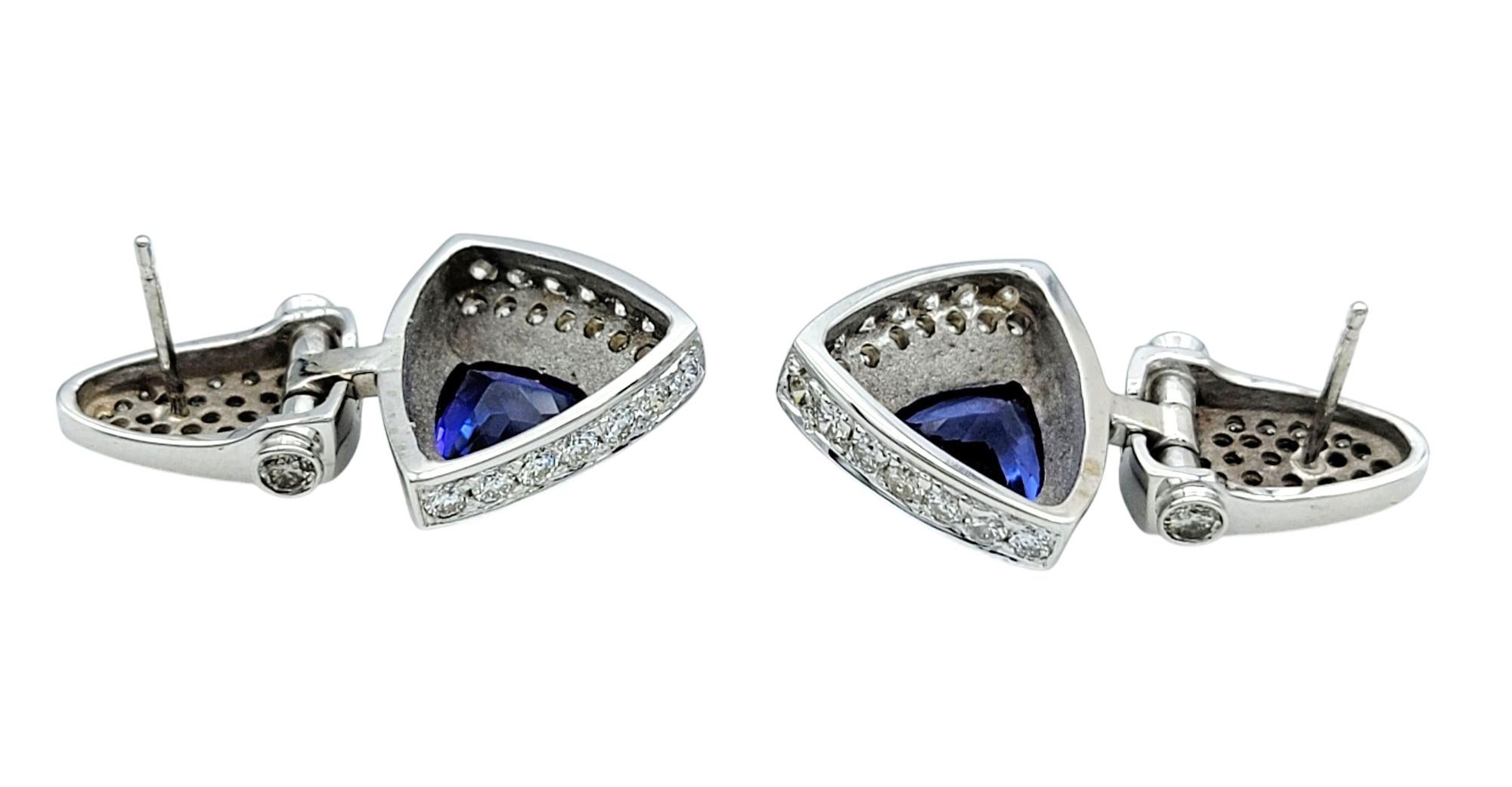 Contemporary Trillion Cut Tanzanite and Pavé Diamond Drop Earrings in 18 Karat White Gold For Sale