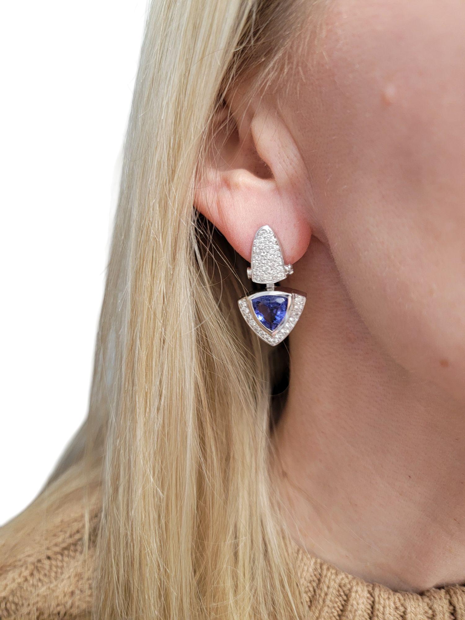 Trillion Cut Tanzanite and Pavé Diamond Drop Earrings in 18 Karat White Gold For Sale 2