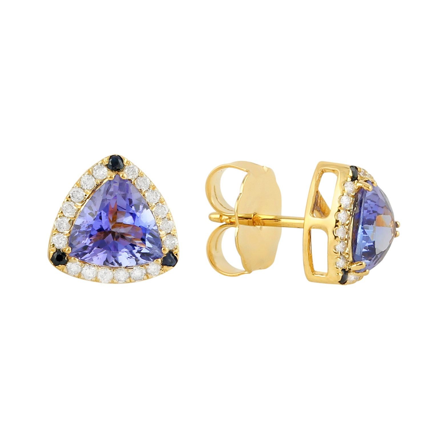 Trillion Cut Tanzanite Stud Earrings Blue Sapphires Diamonds 2.70 Carats 14K In Excellent Condition For Sale In Laguna Niguel, CA