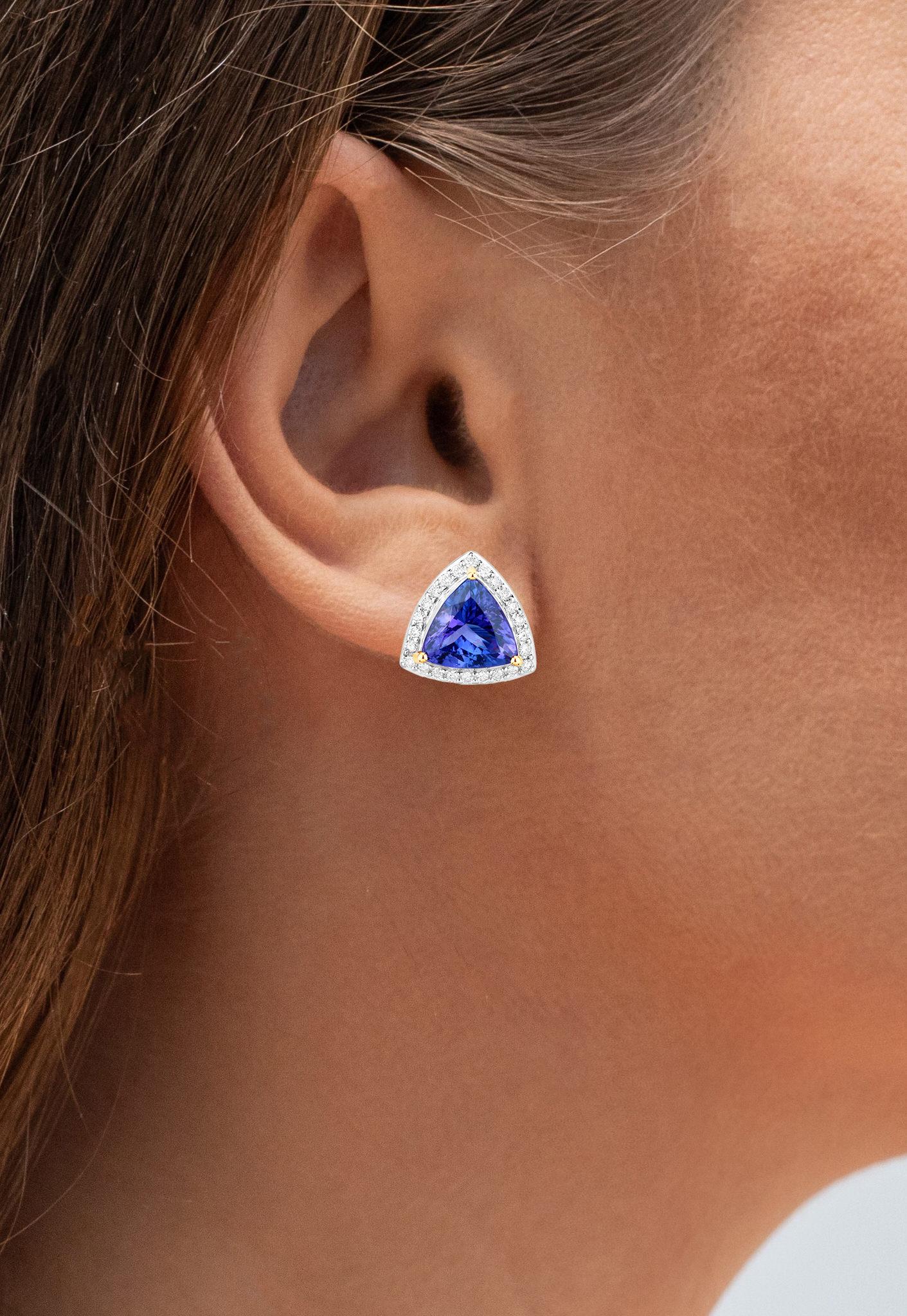 Contemporary Trillion Cut Tanzanite Stud Earrings Diamond Halo 4.74 Carats 14K Gold For Sale