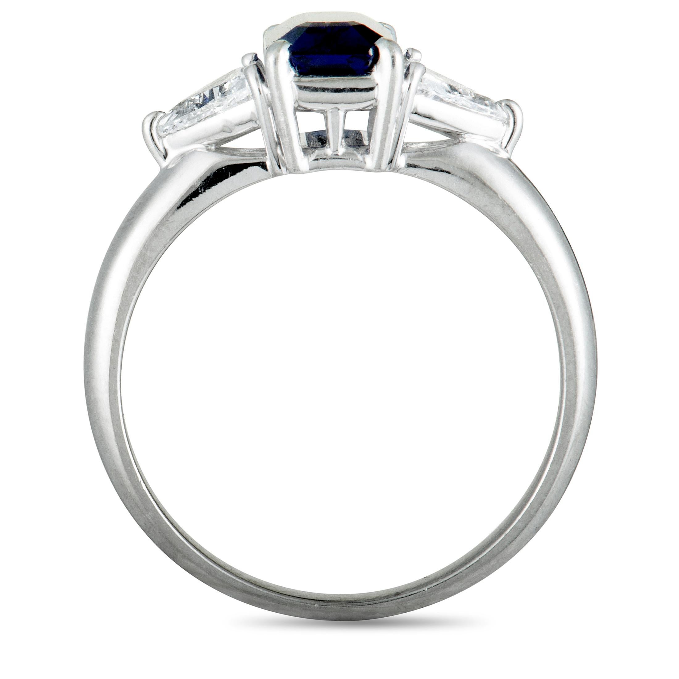 Producing an exceptionally tasteful and charmingly resplendent allure with the splendid sapphire weighing 0.53 carats and the mesmerizing diamonds amounting to 1.65 carats, this marvelous platinum ring offers a truly gorgeous sight.
Ring Size: