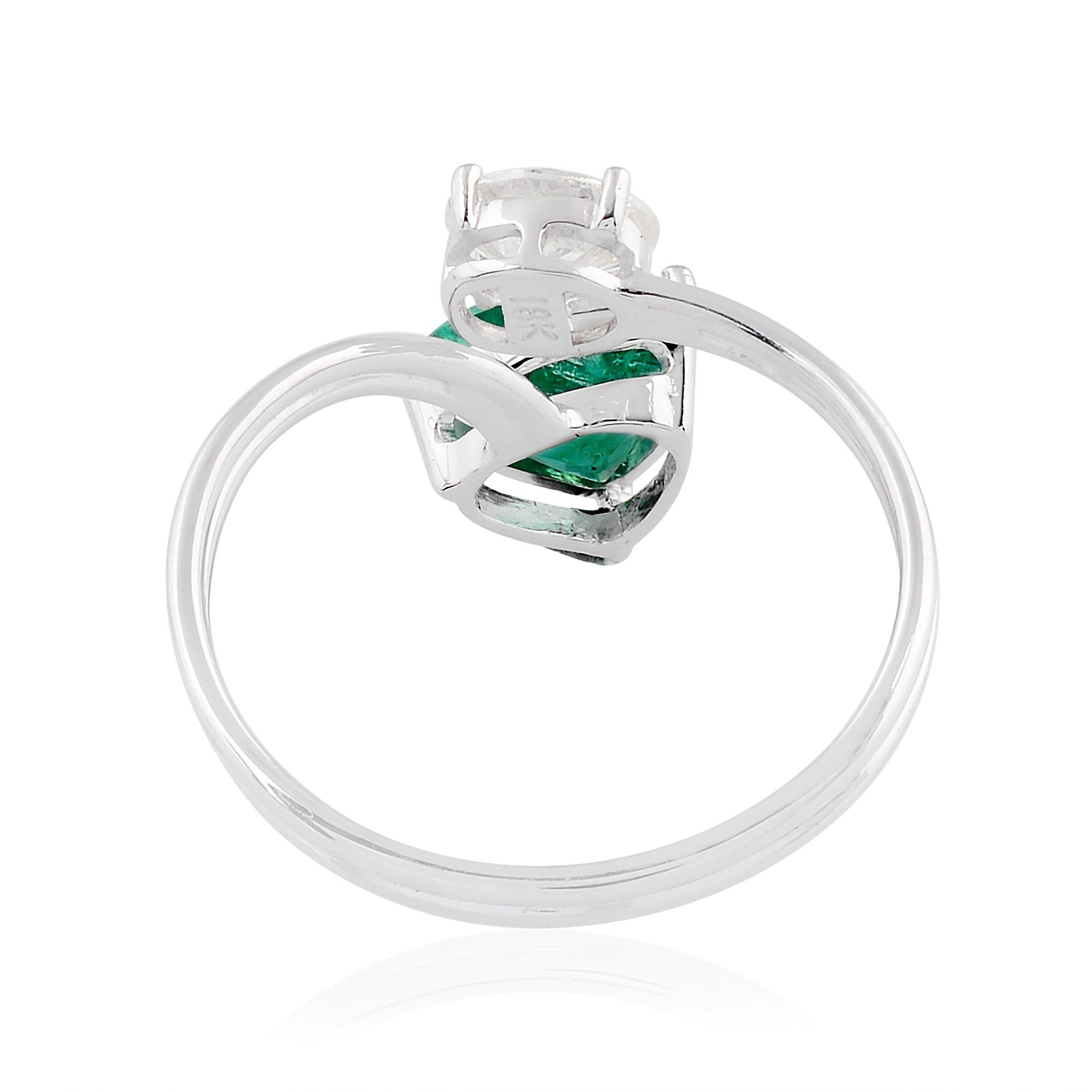 Bague manchette émeraude trillion diamant ovale or blanc 18k Fine Jewelry Neuf - En vente à Diera, Dubai