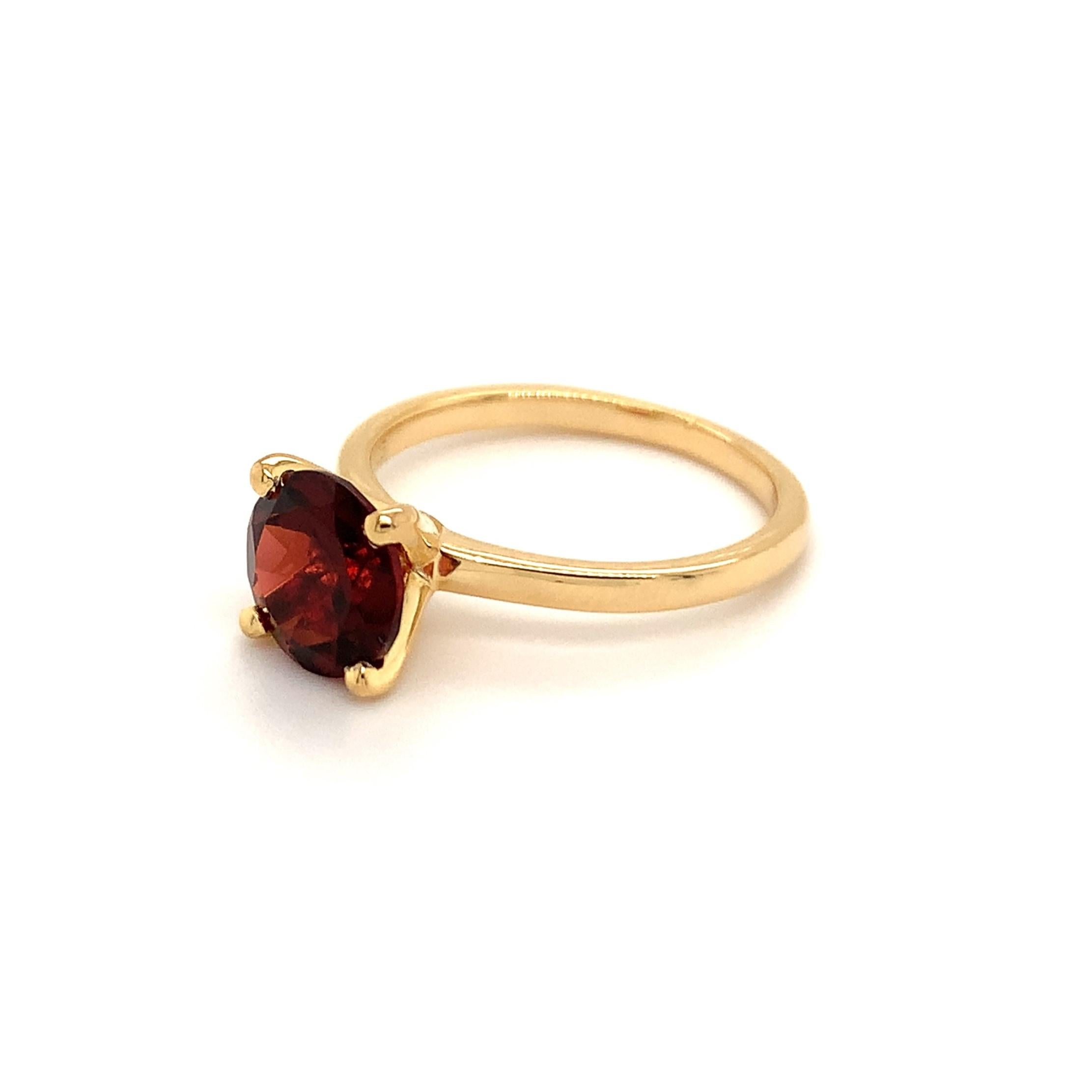 Round Shape Garnet Gemstone beautifully crafted in a Ring. A fiery Red Color January Birthstone. For a special occasion like Engagement or Proposal or may be as a gift for a special person.

Primary Stone Size - 8x8mm