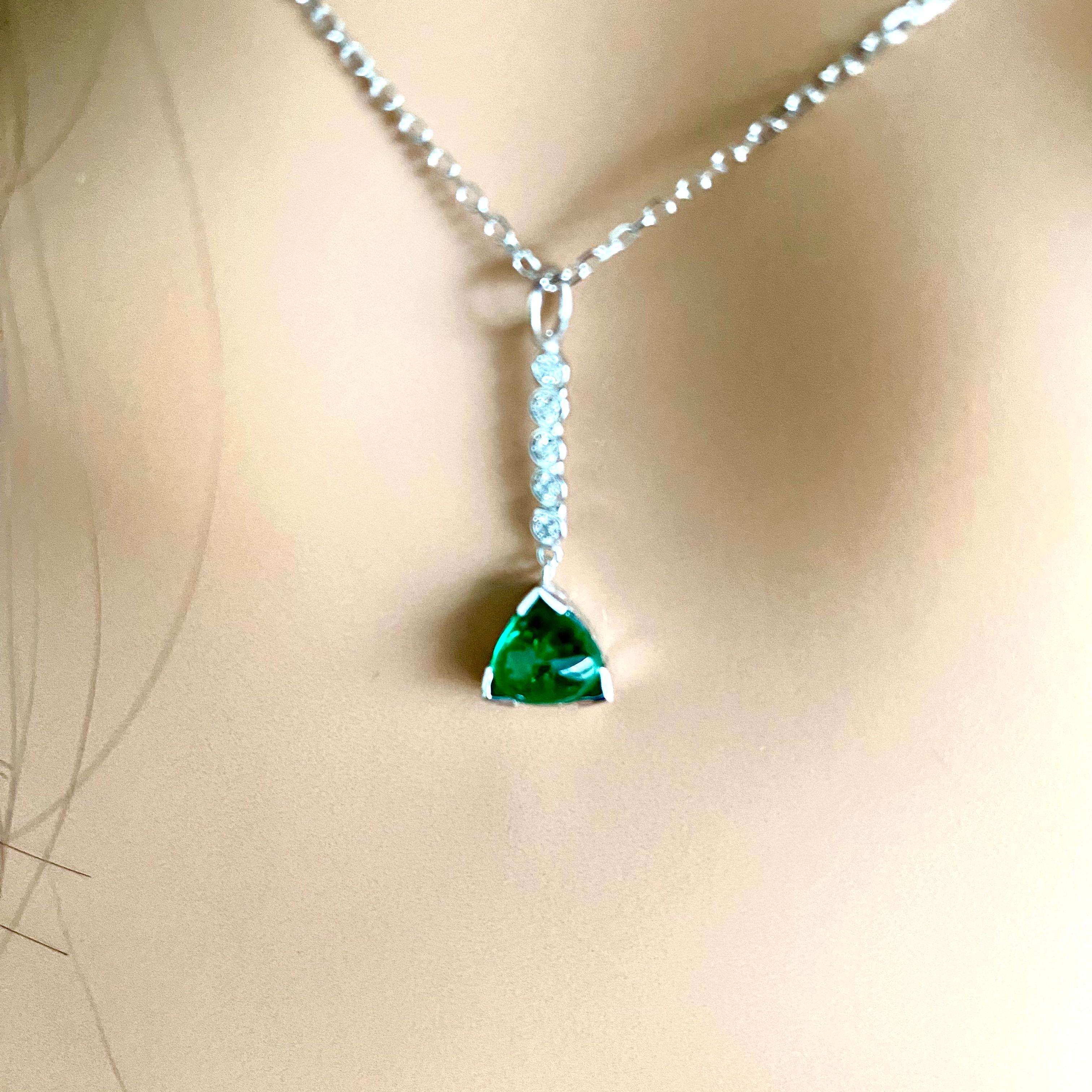 Trillion Shaped Cabochon Emerald and Diamond Lariat Gold Drop Necklace Pendant 2